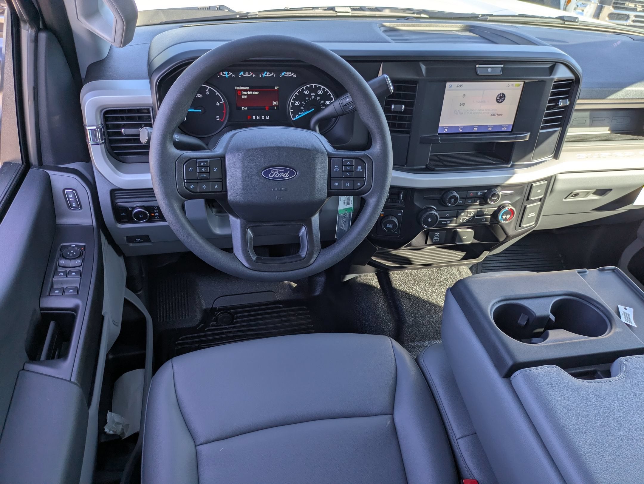 2027 Ford Super Duty F-350 DRW XL