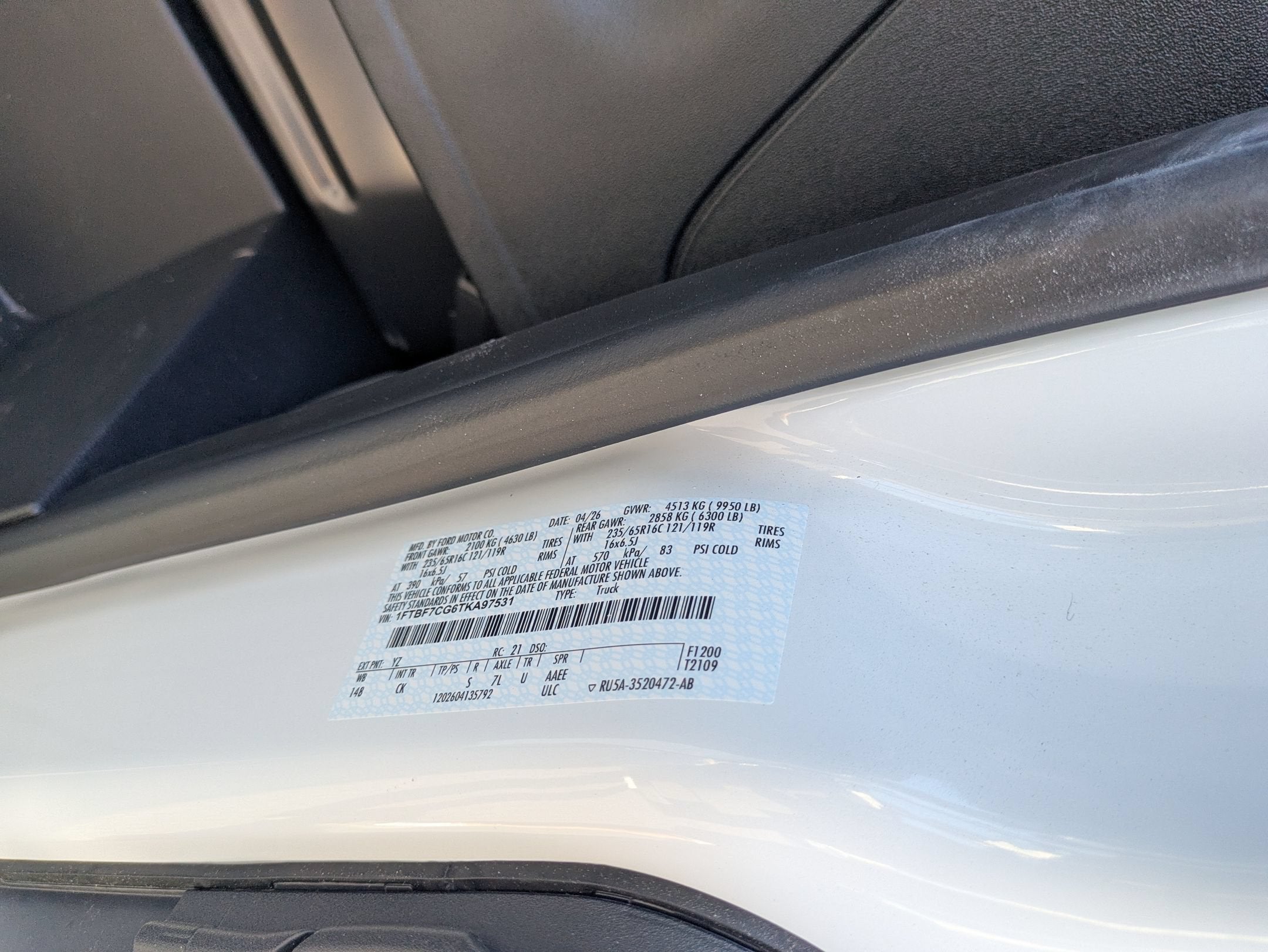 2026 Ford Transit Cargo Van Base