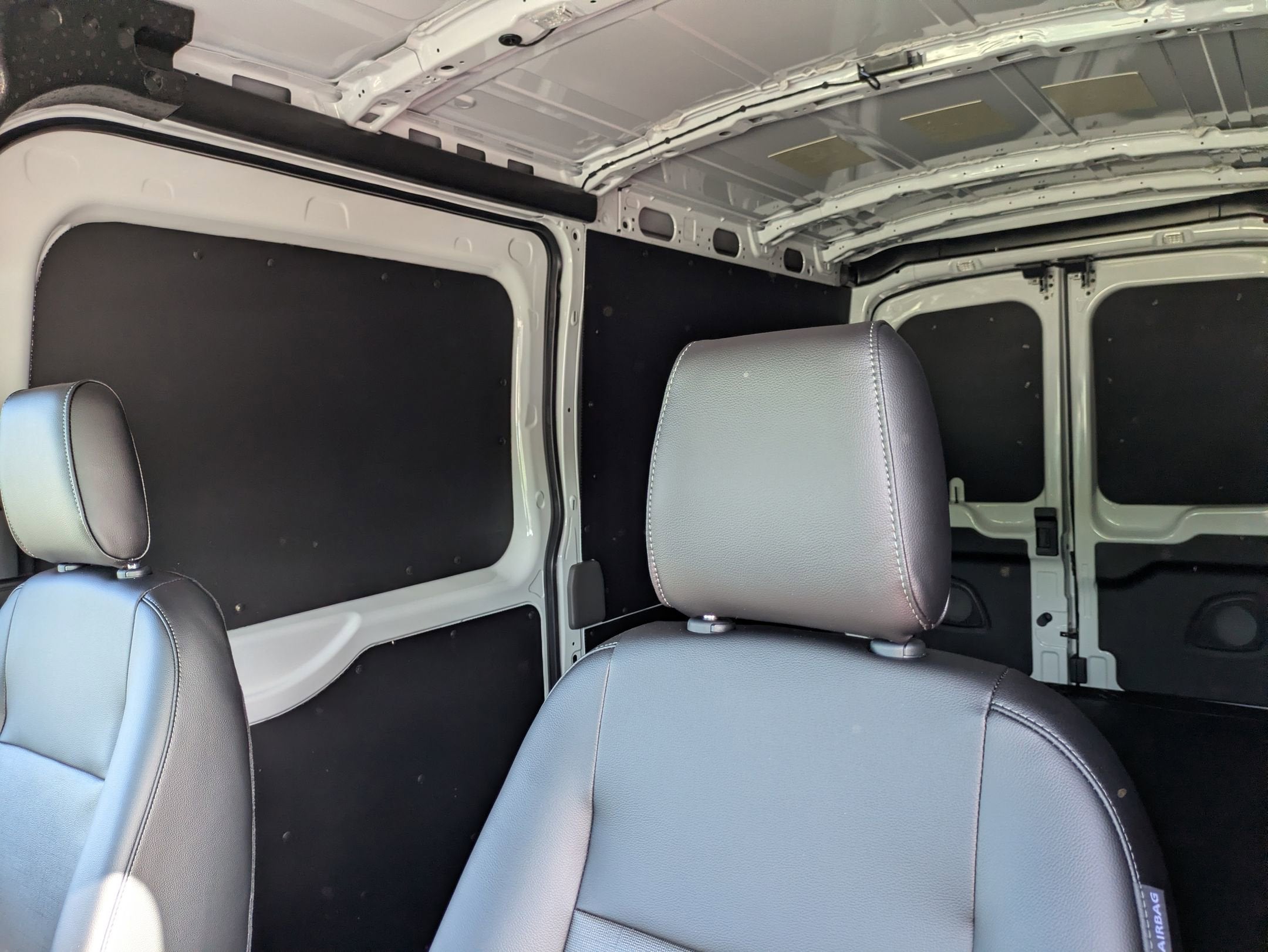 2026 Ford Transit Cargo Van Base