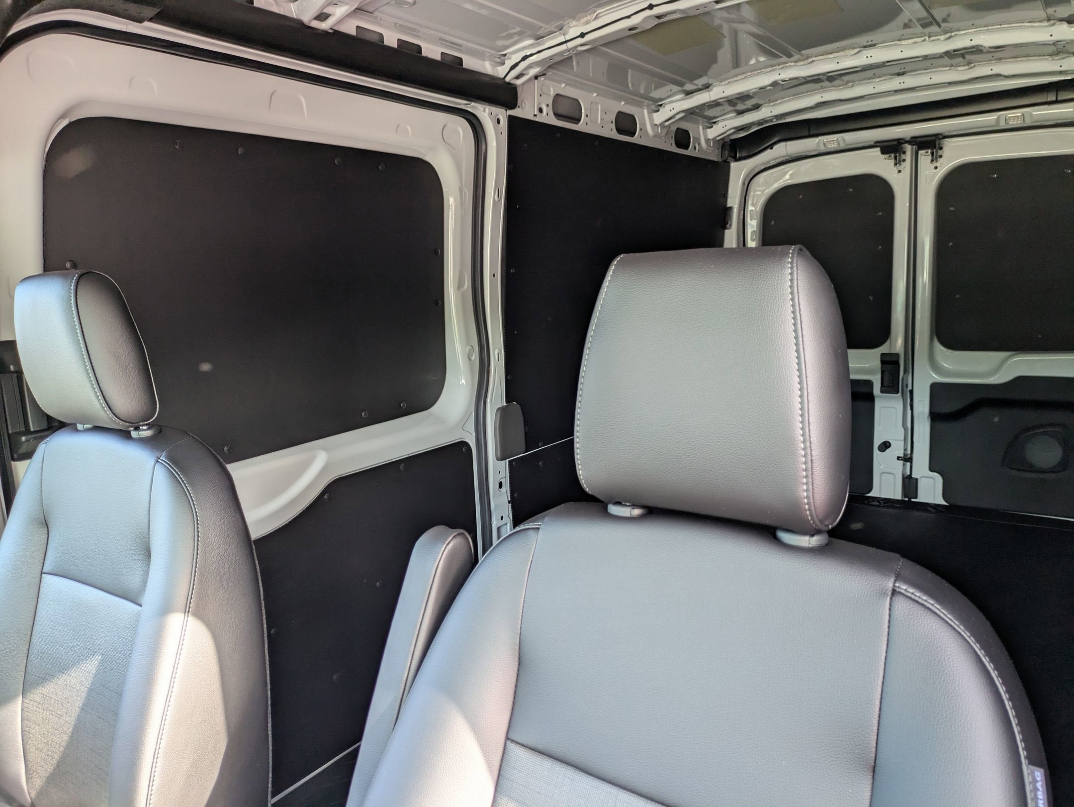 2026 Ford Transit Cargo Van Base