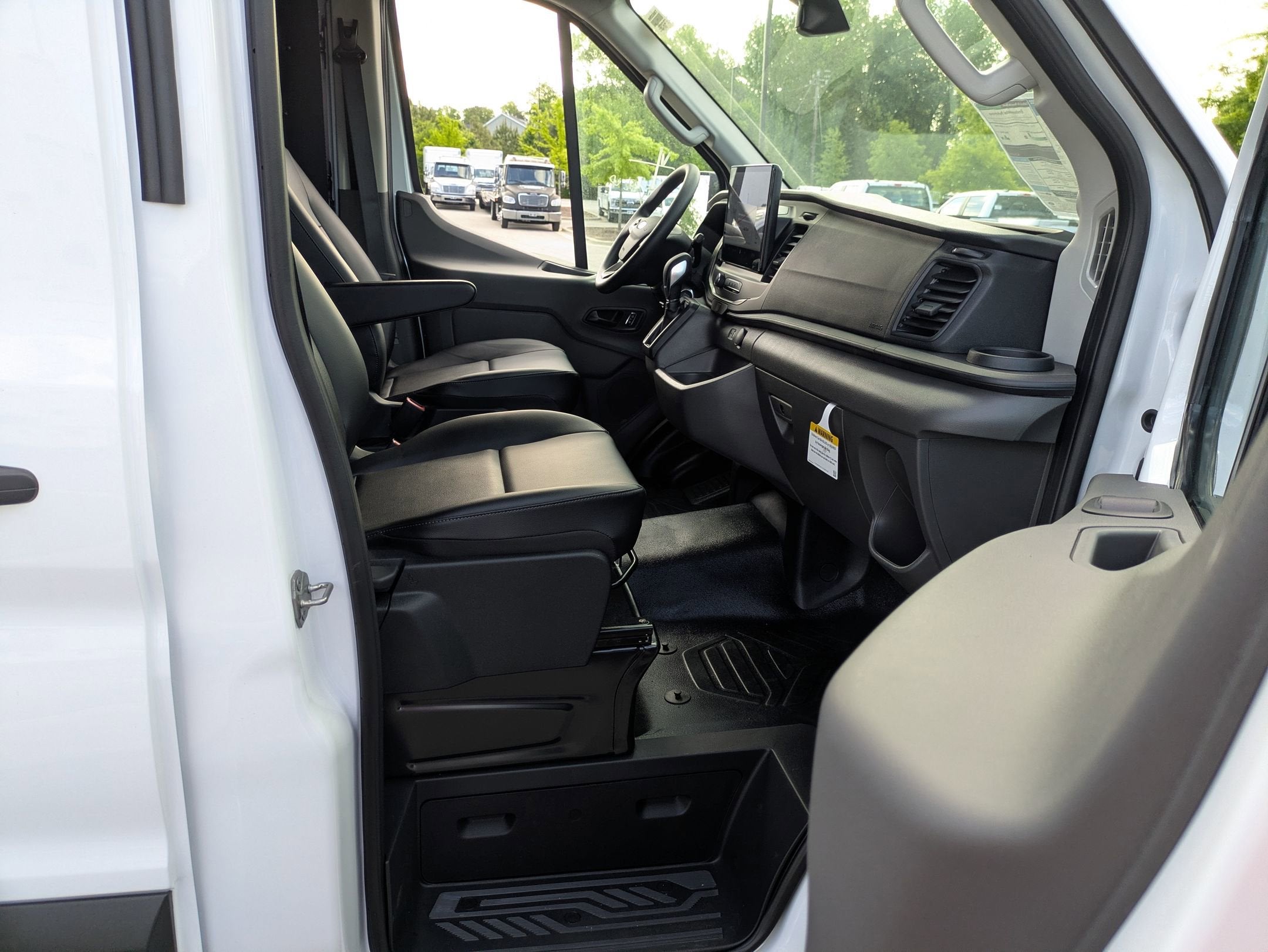 2026 Ford Transit Cargo Van Base