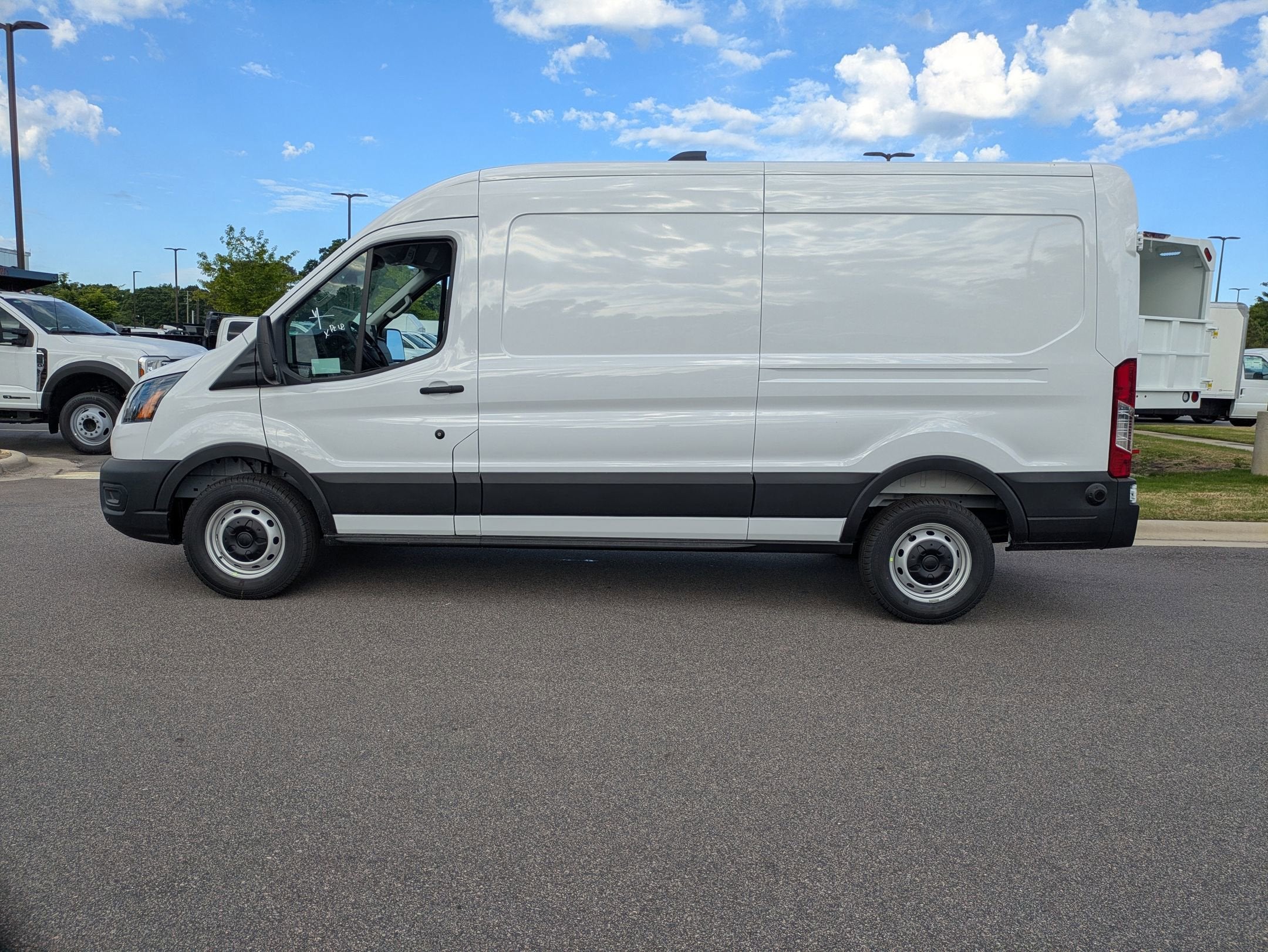 2026 Ford Transit Cargo Van Base