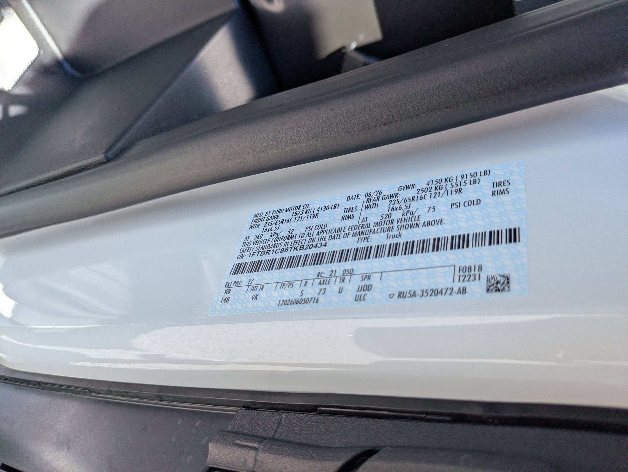 2026 Ford Transit Cargo Van Base