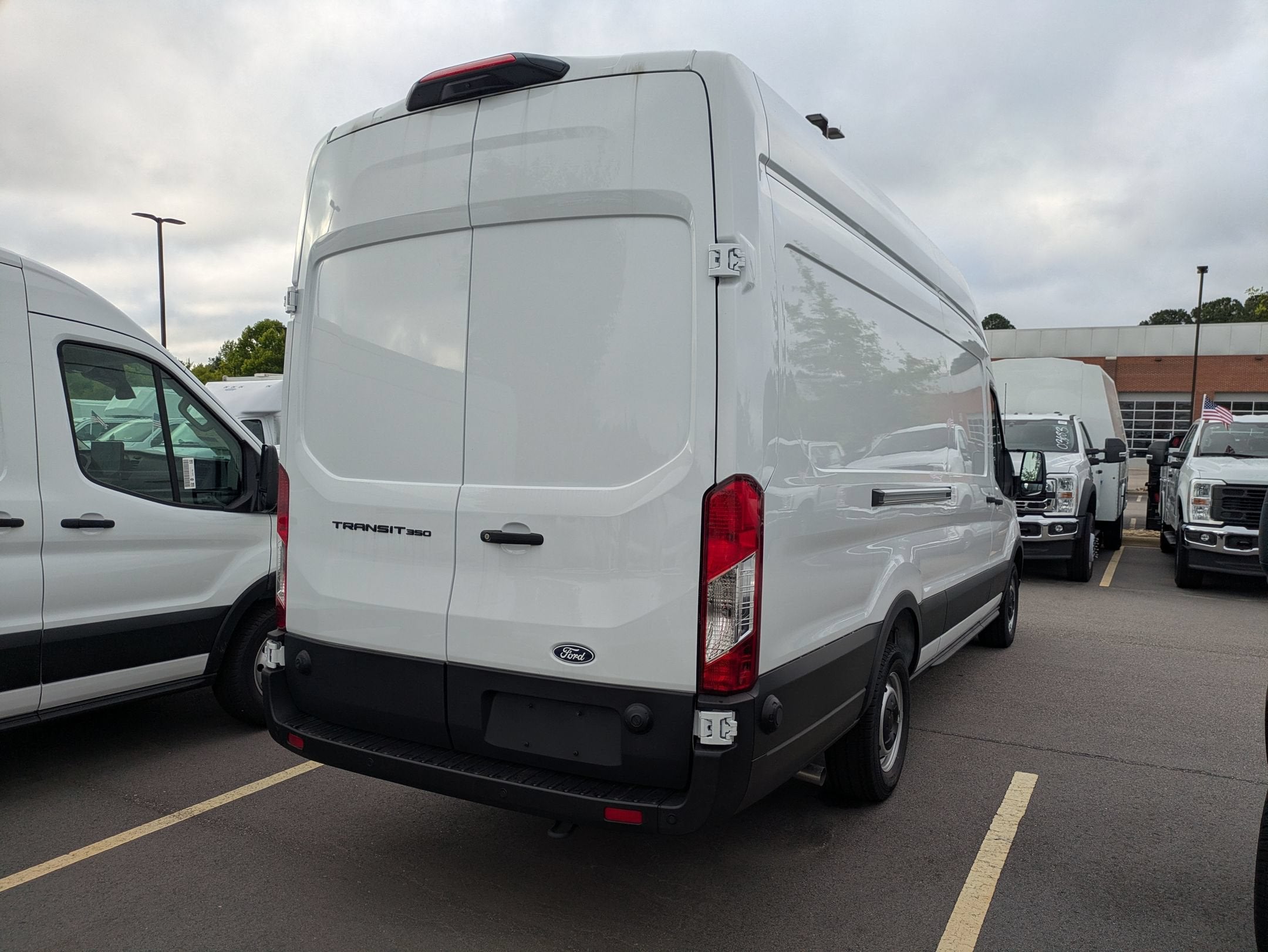 2026 Ford Transit Cargo Van Base