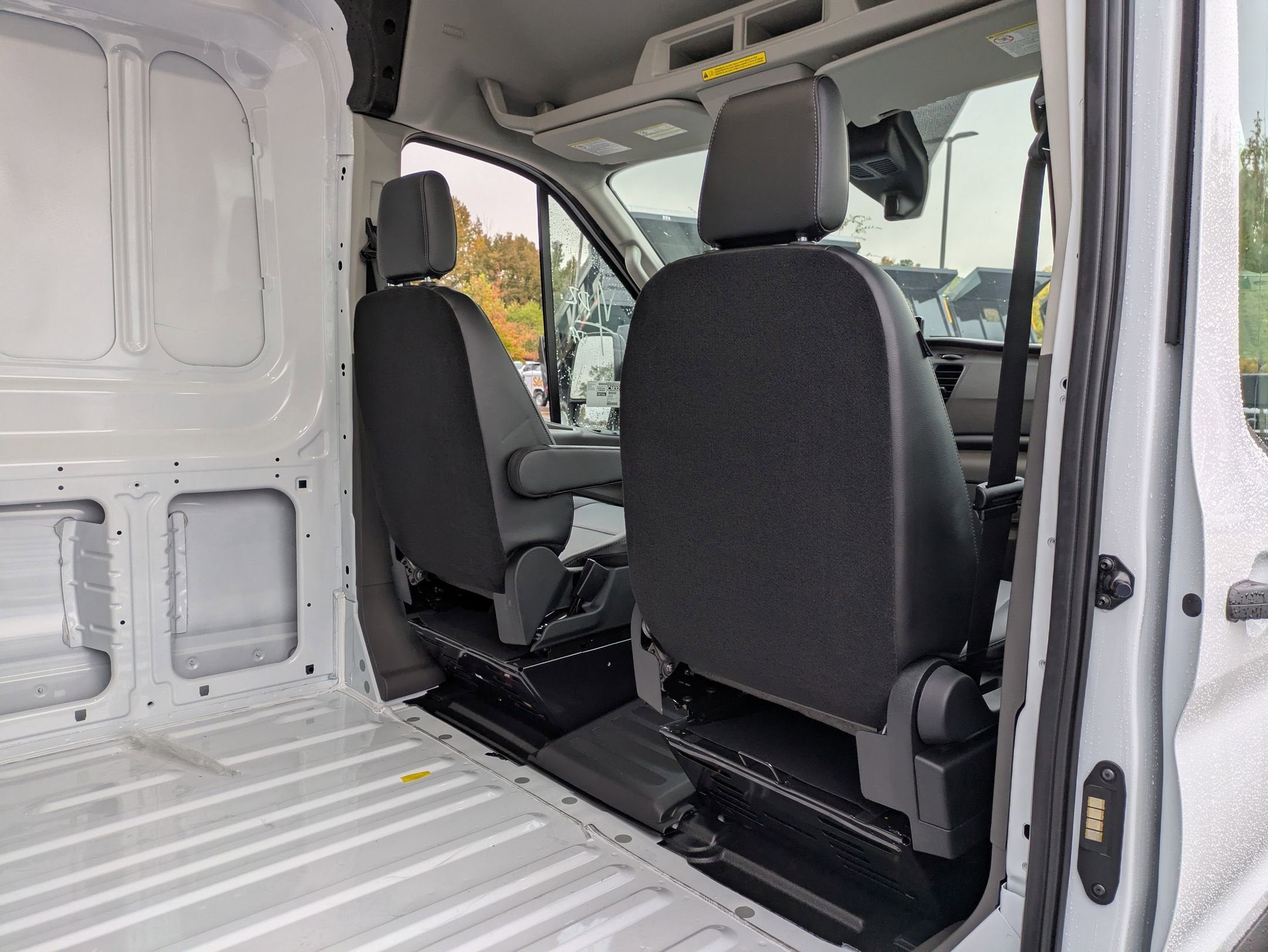 2026 Ford Transit Cargo Van Base