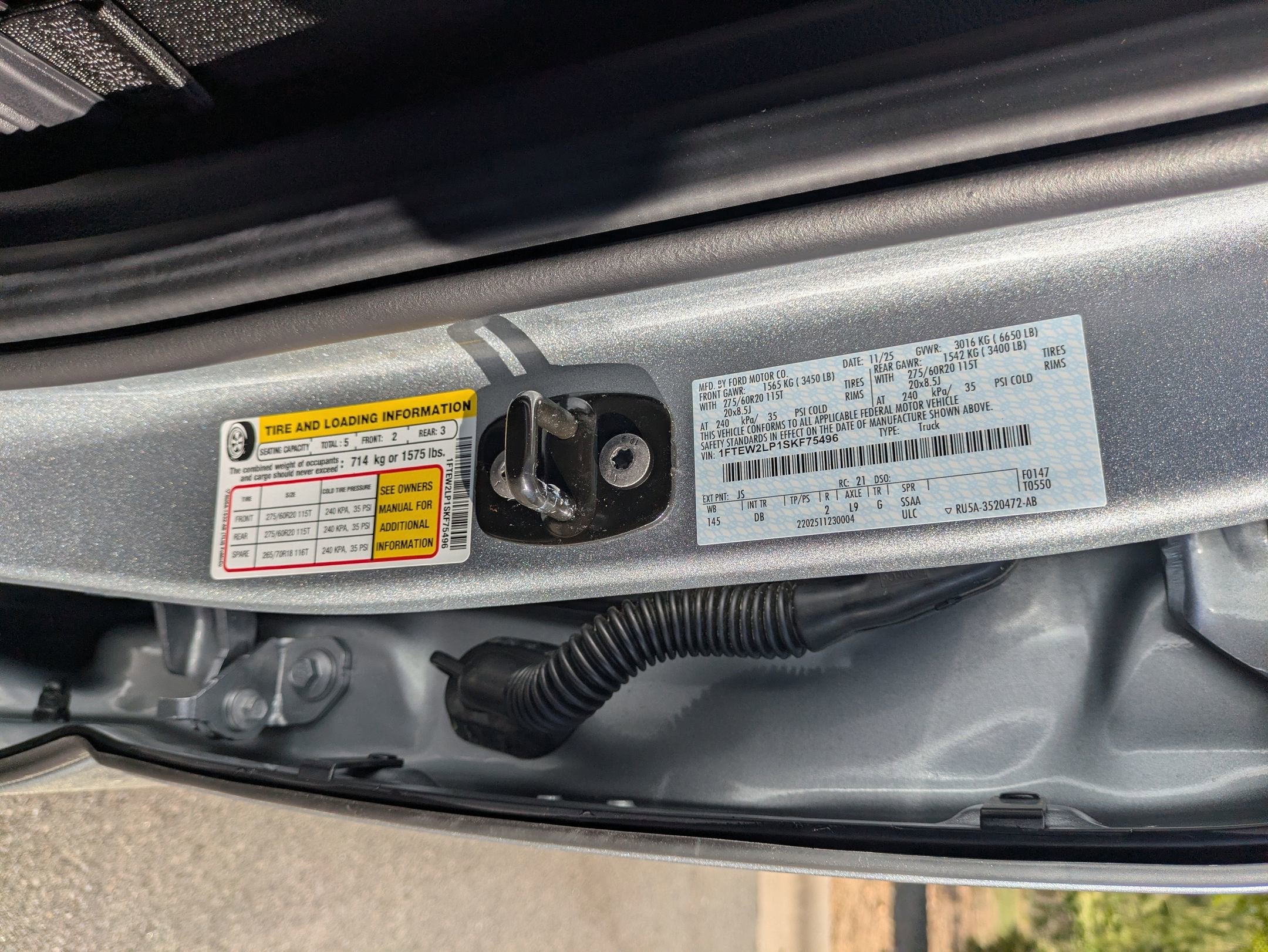 2025 Ford F-150 STX