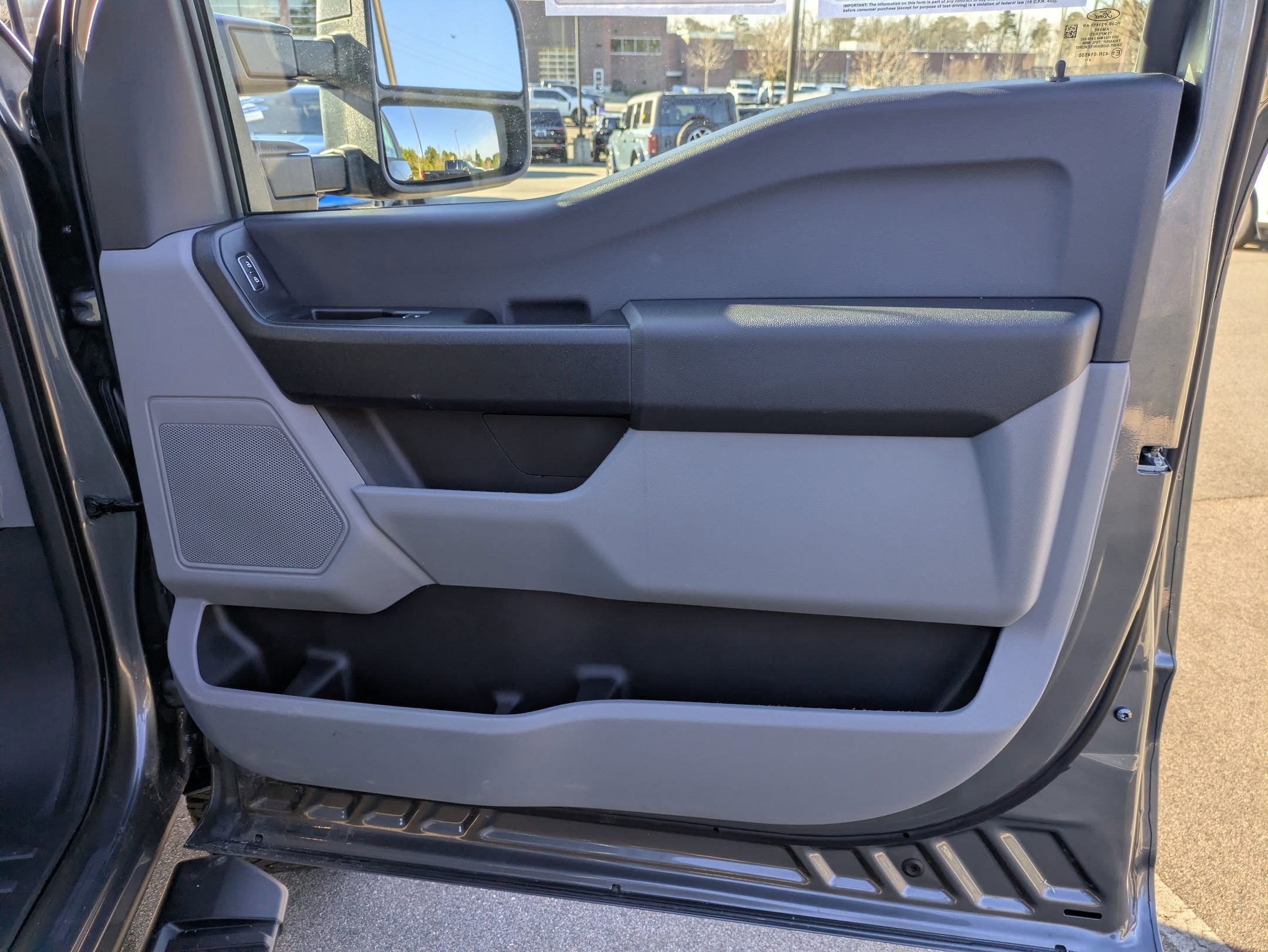 2025 Ford Super Duty F-350 SRW XL