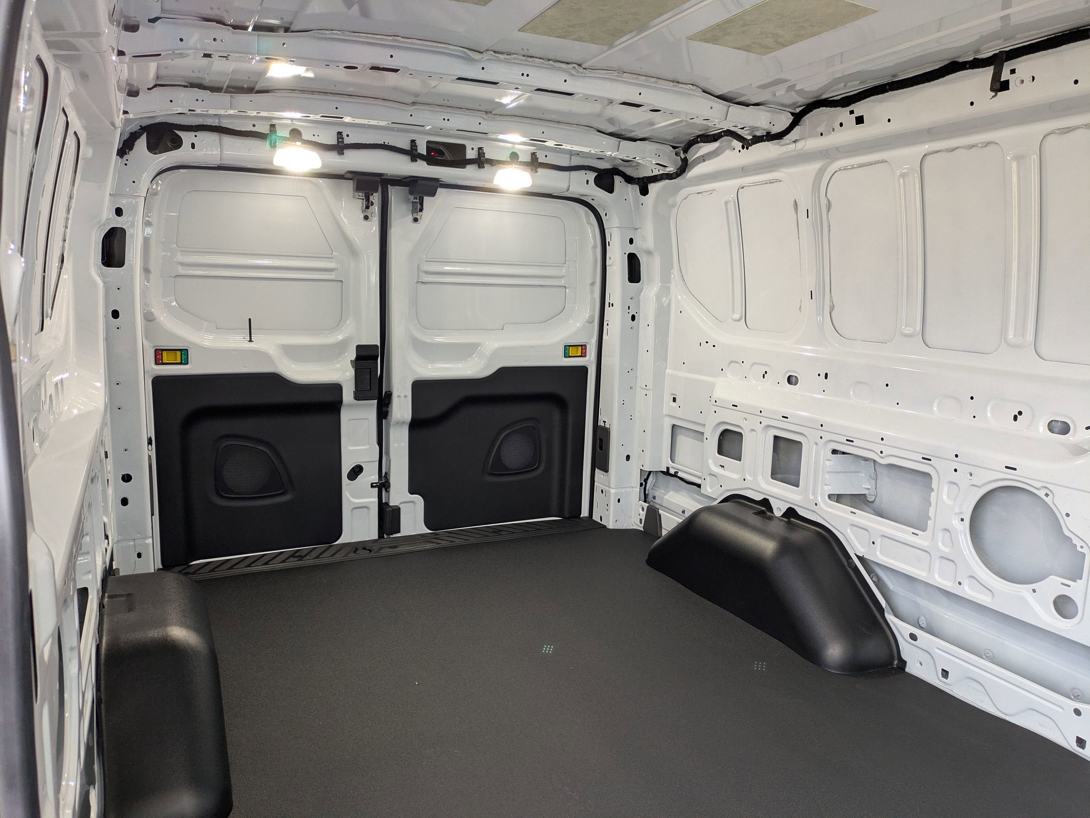 2026 Ford Transit Cargo Van Base