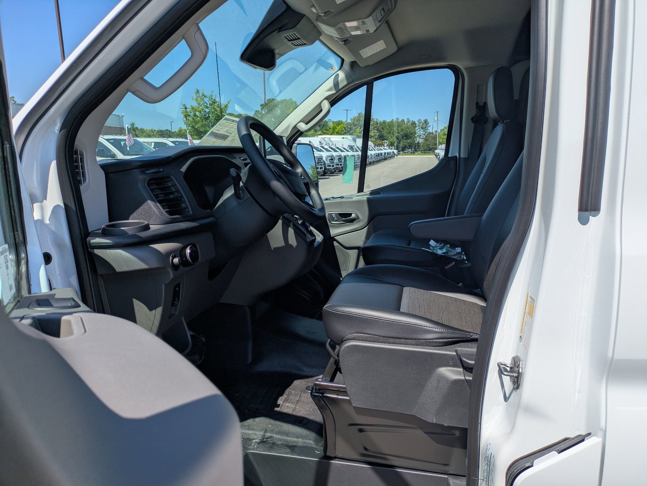 2026 Ford Transit Cargo Van Base