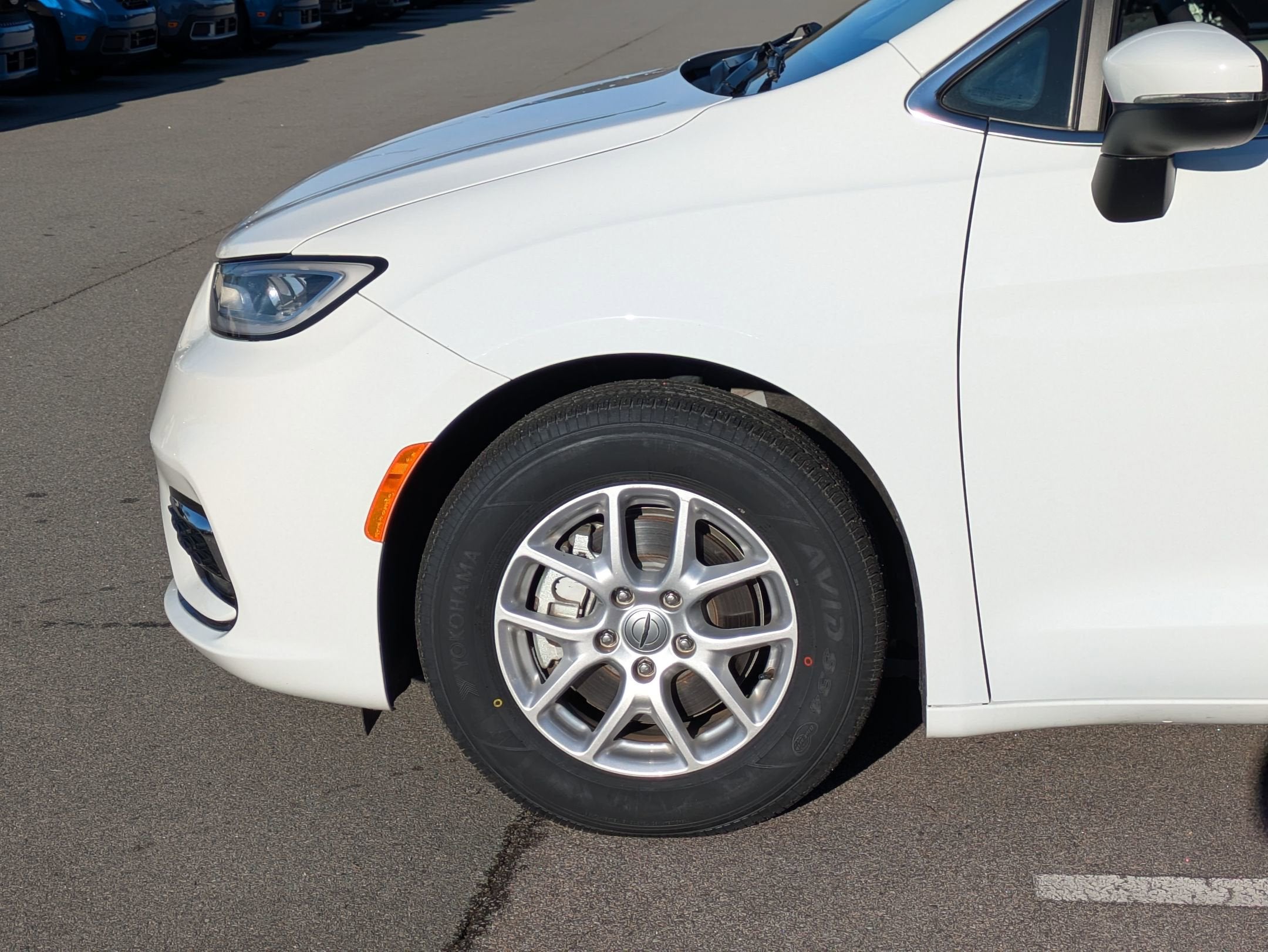 2023 Chrysler Pacifica Touring L