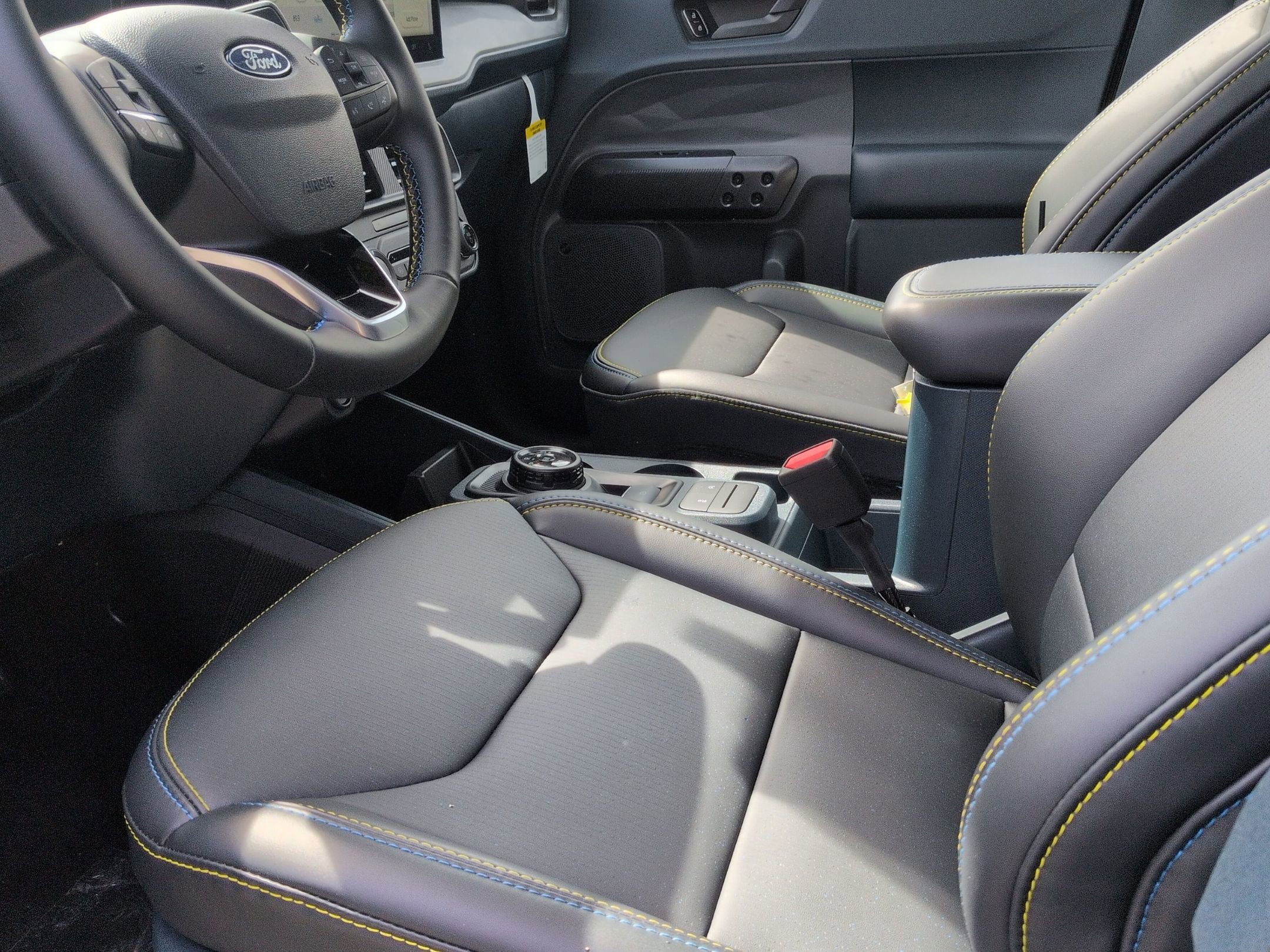 2026 Ford Maverick Lobo High