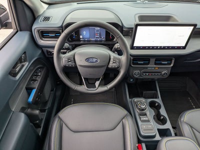 2026 Ford Maverick Lobo High - Crossroads Courtesy Demo