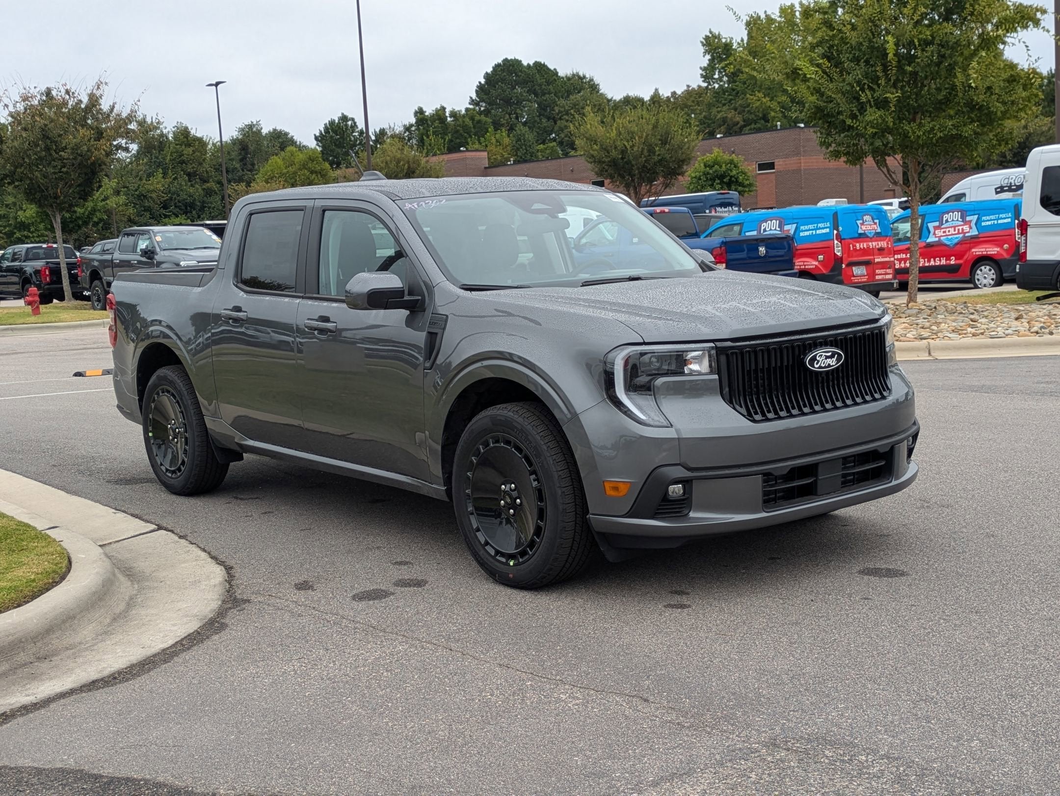 2025 Ford Maverick Lobo Standard