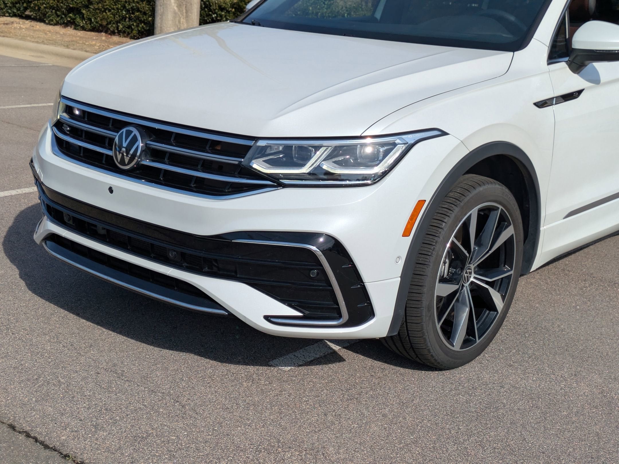 2022 Volkswagen Tiguan SEL R-Line