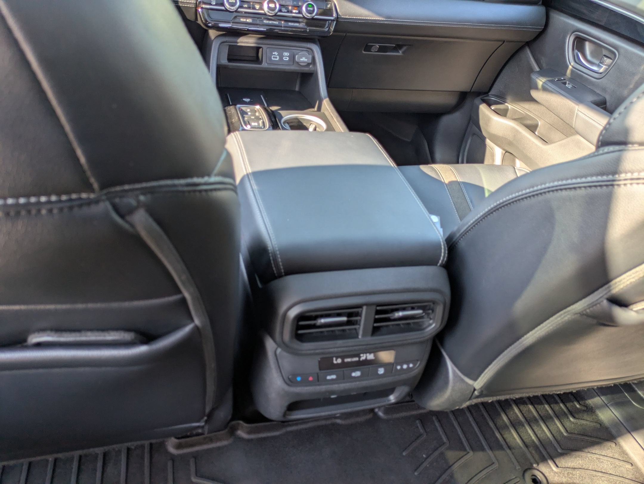 2024 Honda Pilot Touring