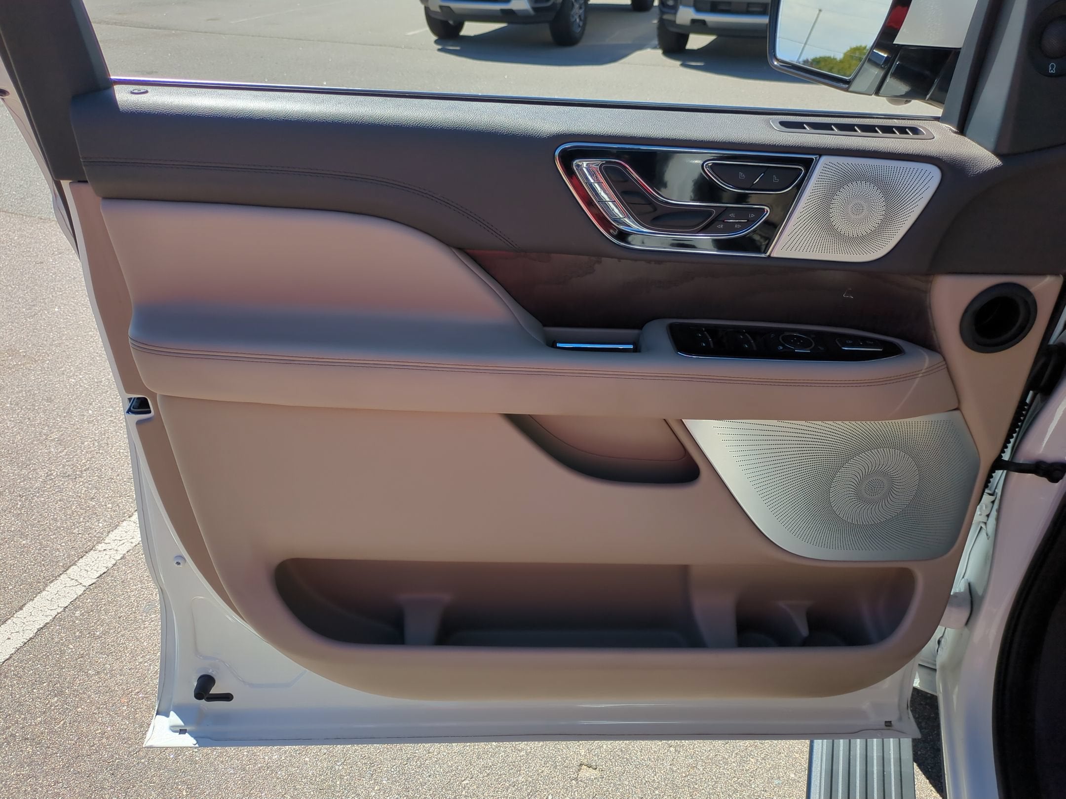 2024 Lincoln Navigator L Reserve