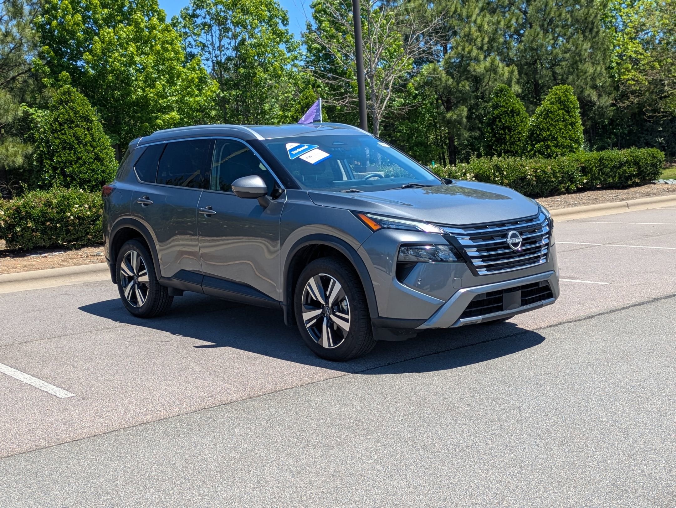 2024 Nissan Rogue SL