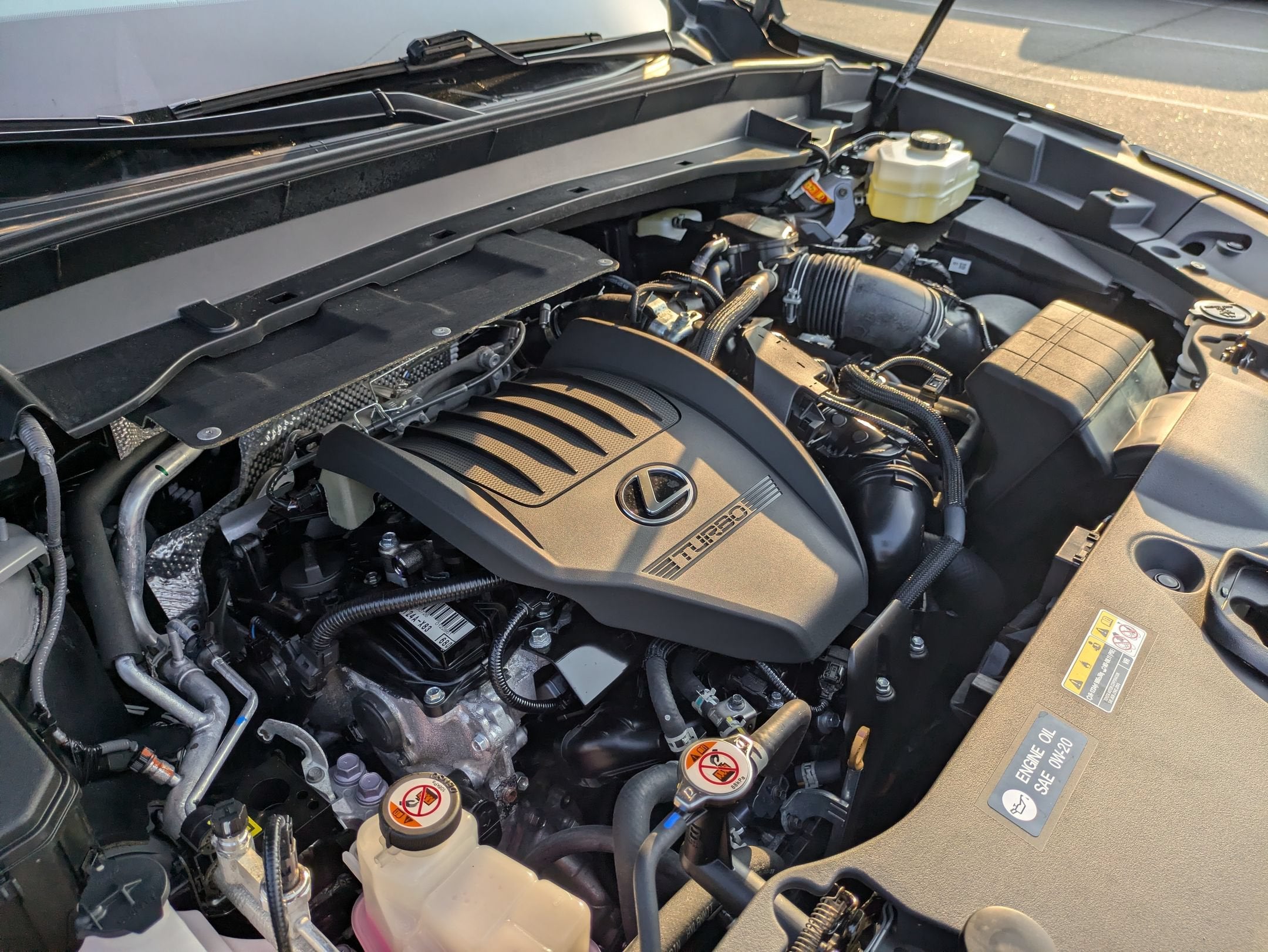 2026 Lexus TX TX 500h F SPORT Performance Premium