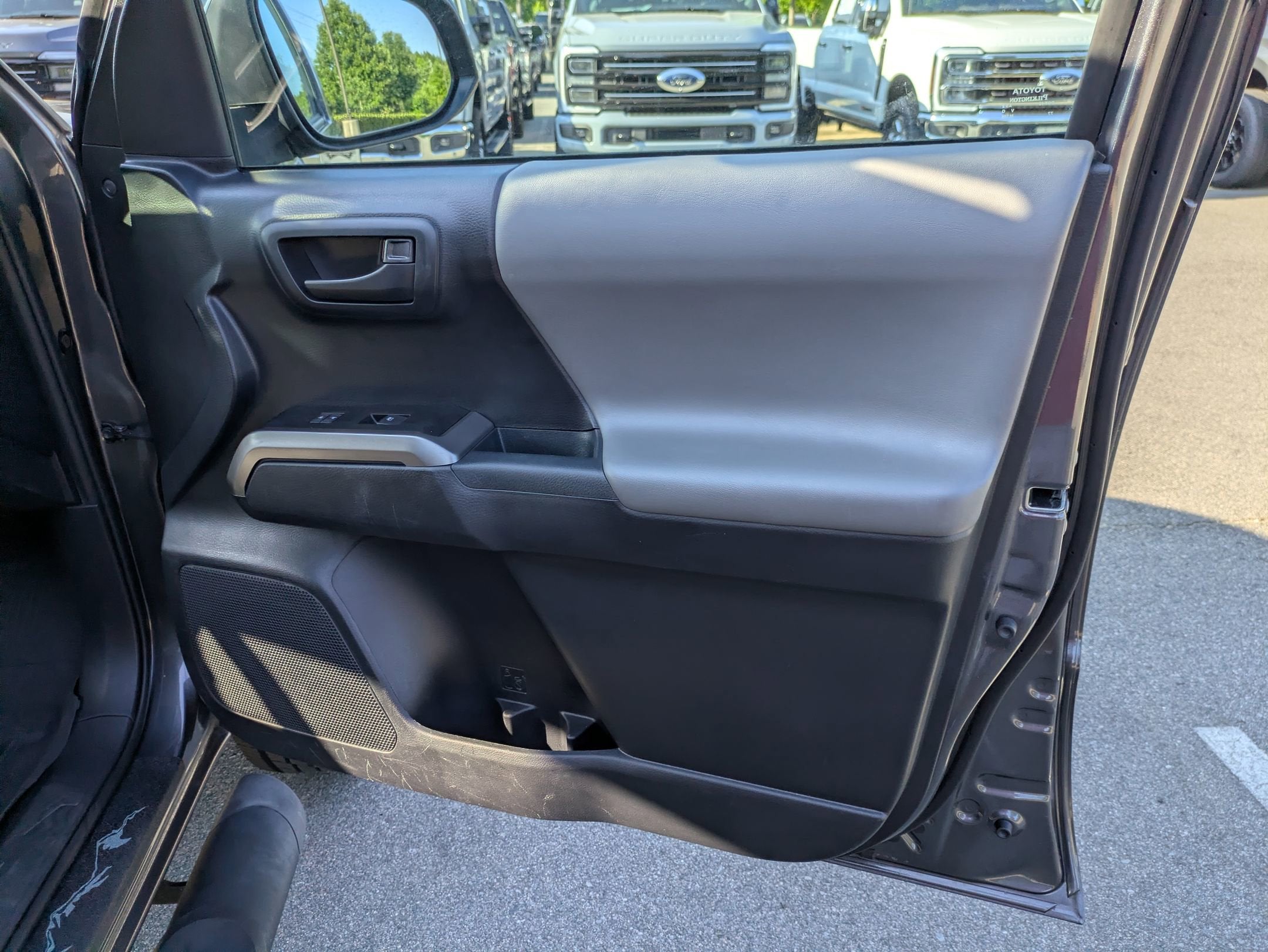 2021 Toyota Tacoma 4WD SR5
