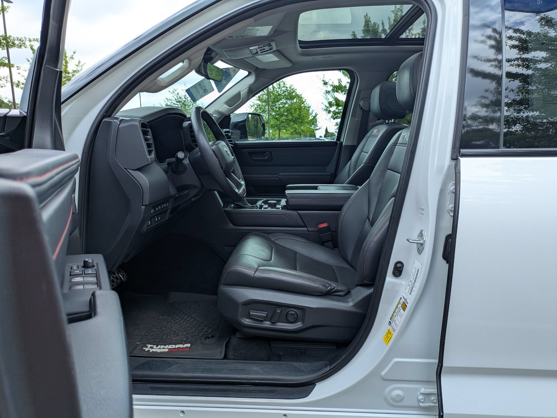 2022 Toyota Tundra 4WD TRD Pro Hybrid