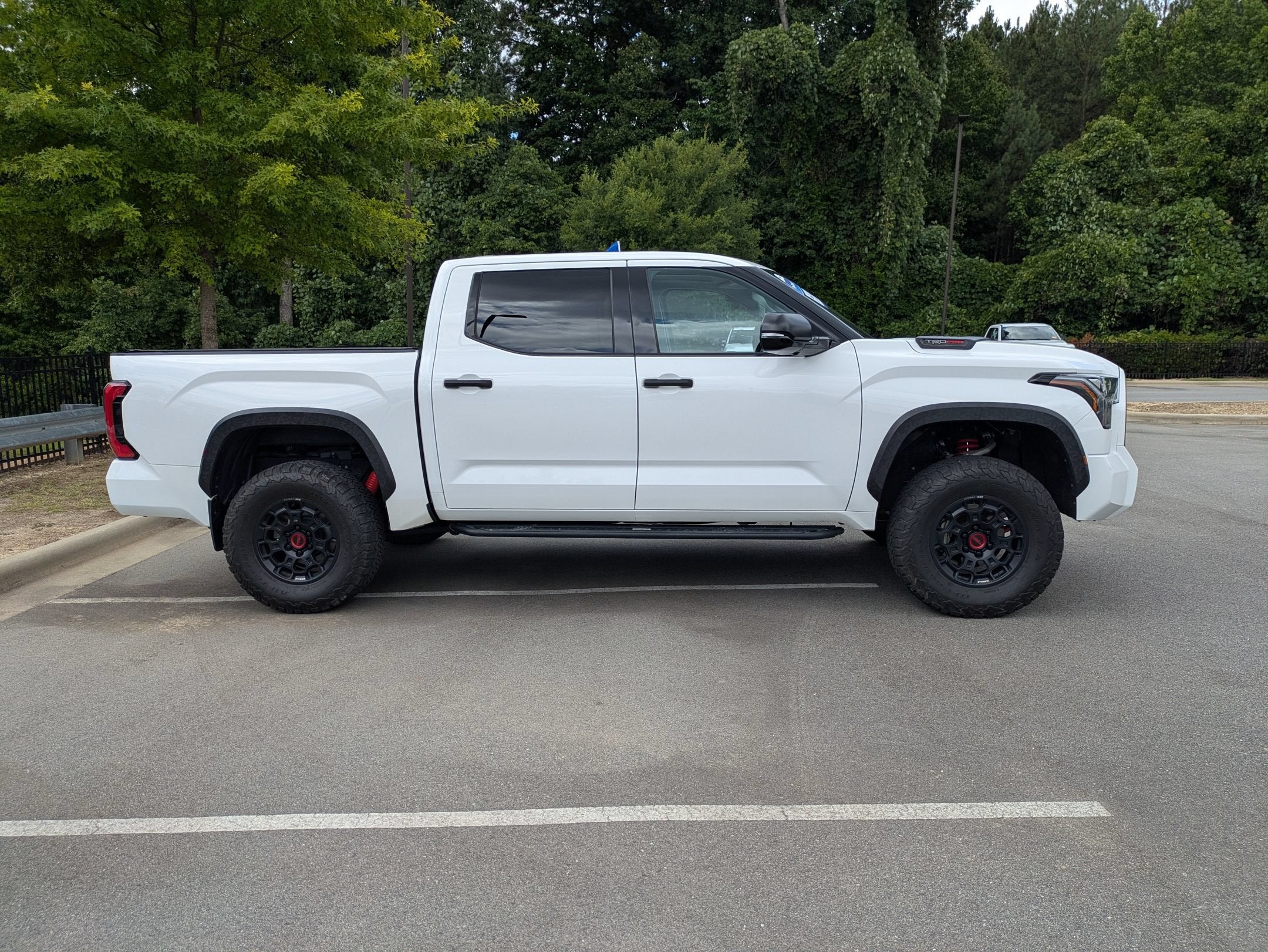 2022 Toyota Tundra 4WD TRD Pro Hybrid