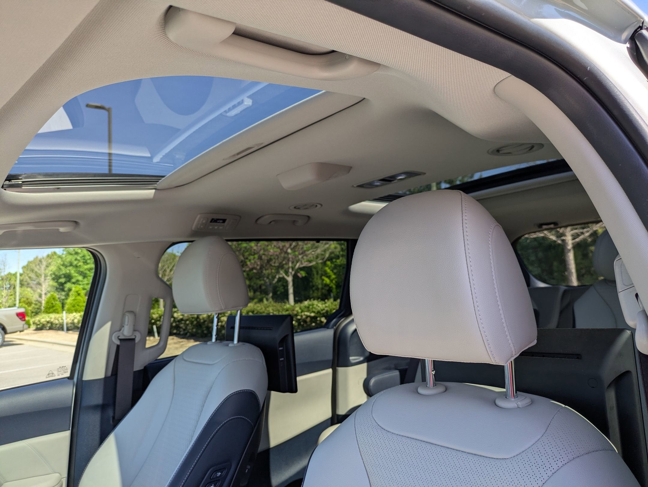2025 Kia Carnival SX Prestige