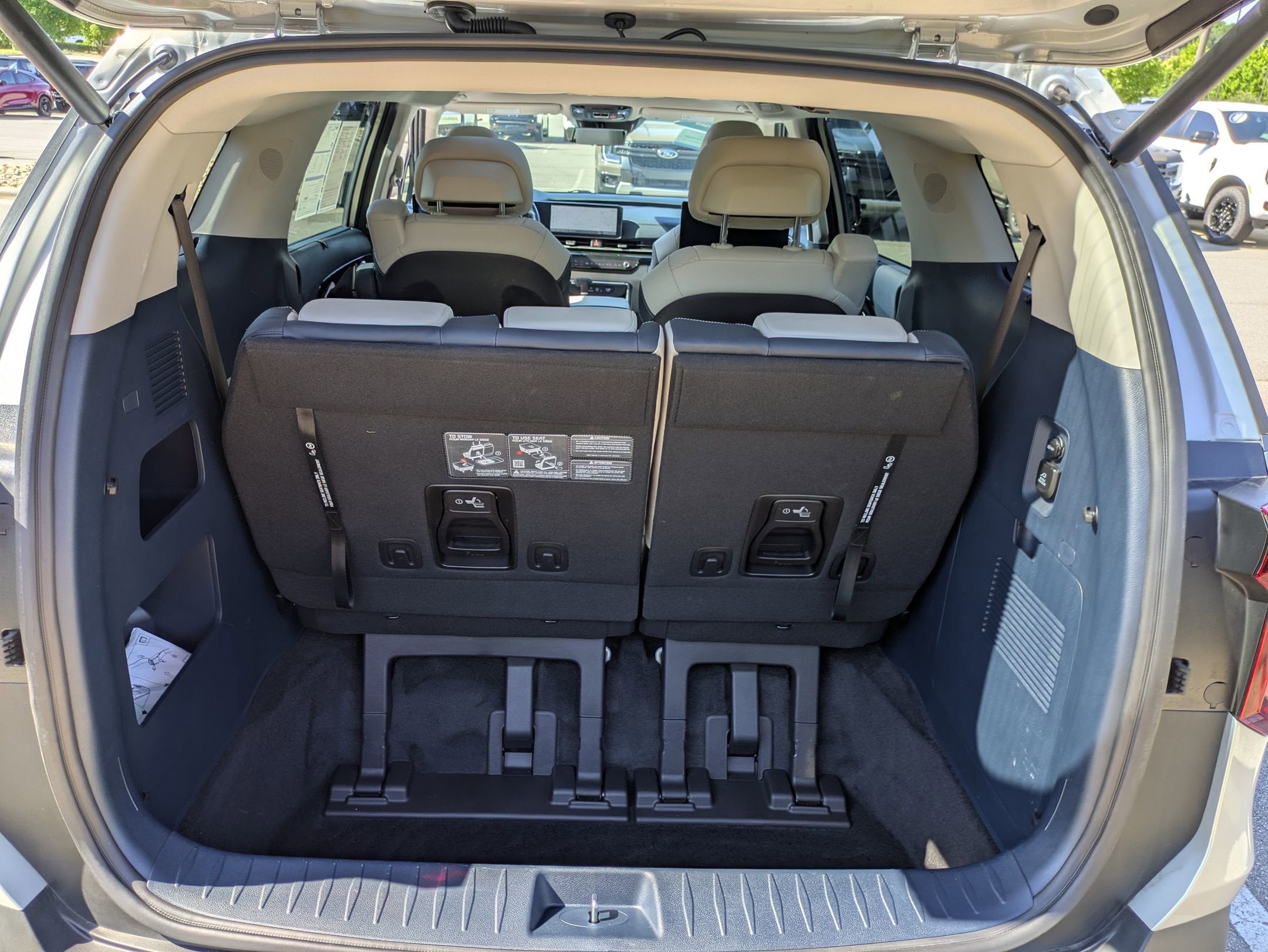 2025 Kia Carnival SX Prestige