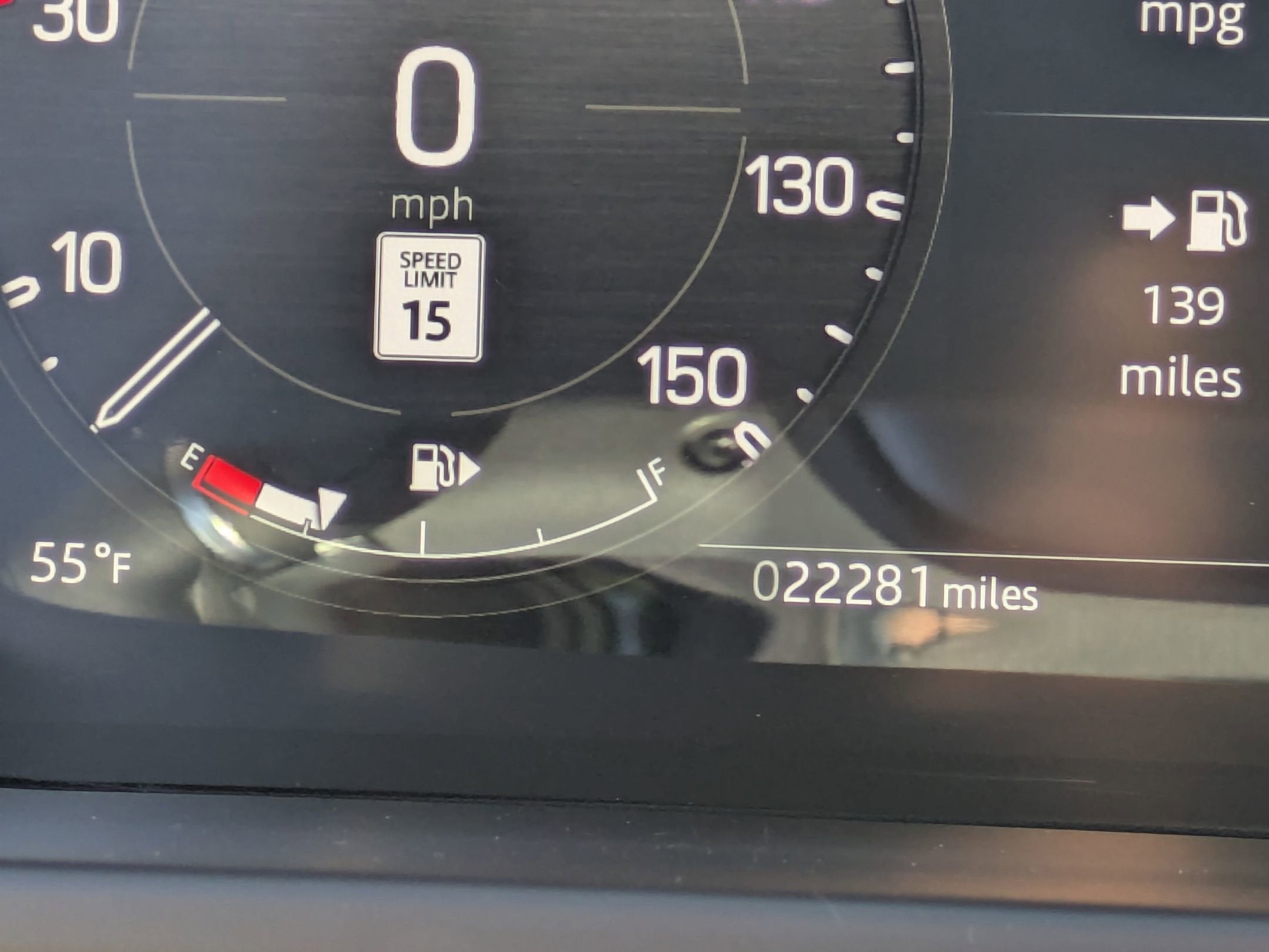 2024 Land Rover Defender X-Dynamic SE