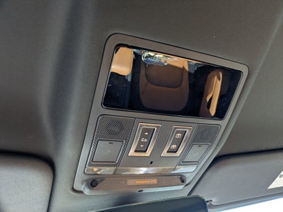 2024 Land Rover Defender X-Dynamic SE