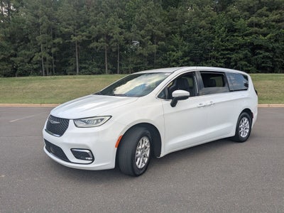 2023 Chrysler Pacifica Touring
