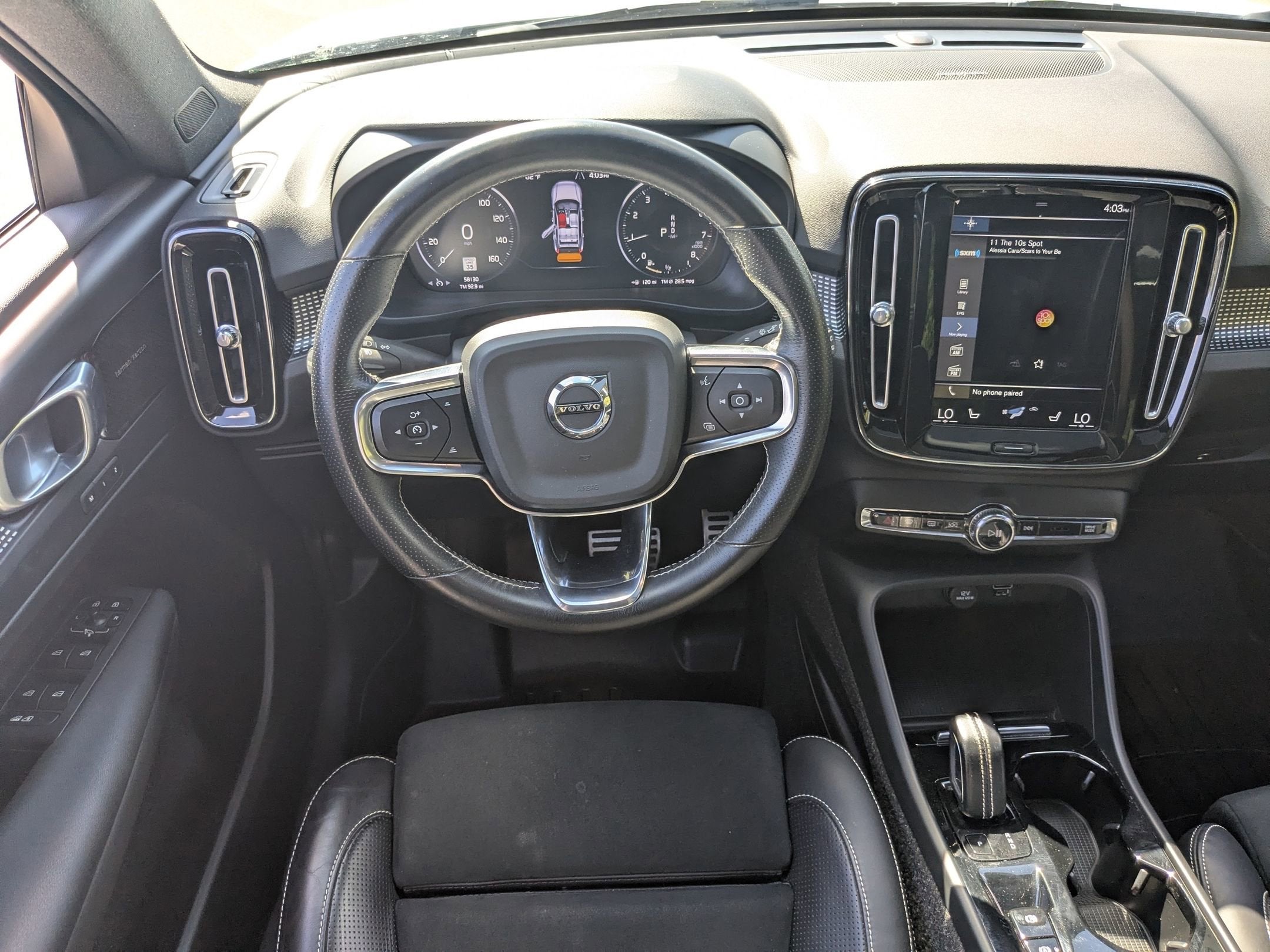 2021 Volvo XC40 R-Design