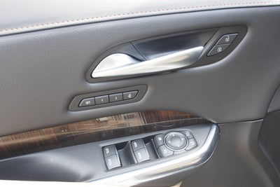 2024 Cadillac XT4 FWD Premium Luxury