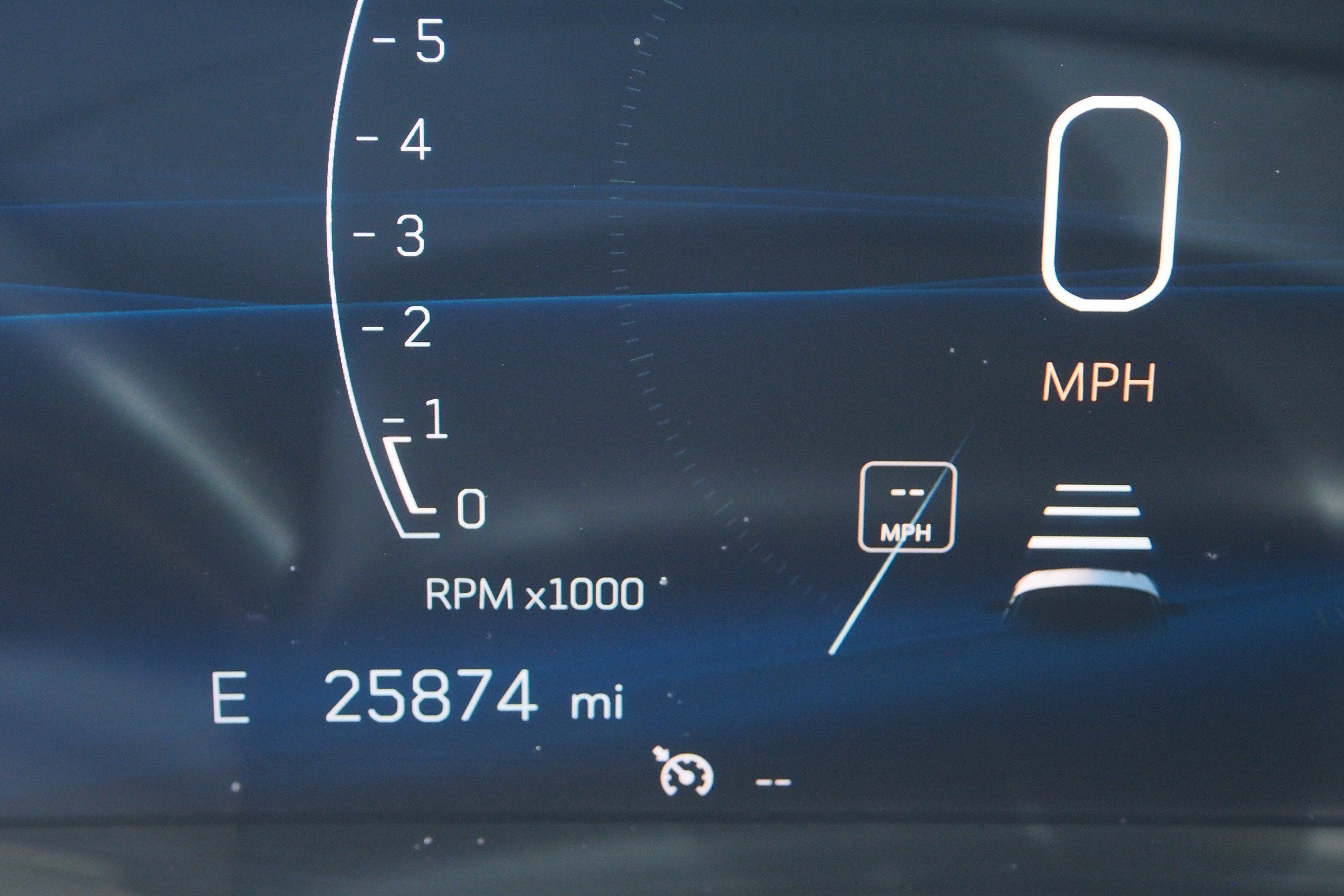2024 Cadillac XT4 FWD Premium Luxury
