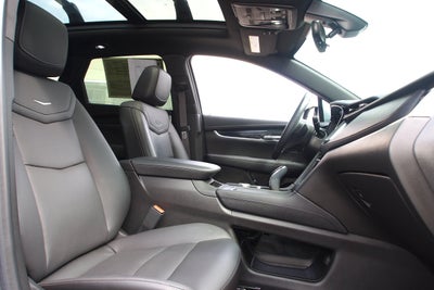 2022 Cadillac XT5 FWD Premium Luxury