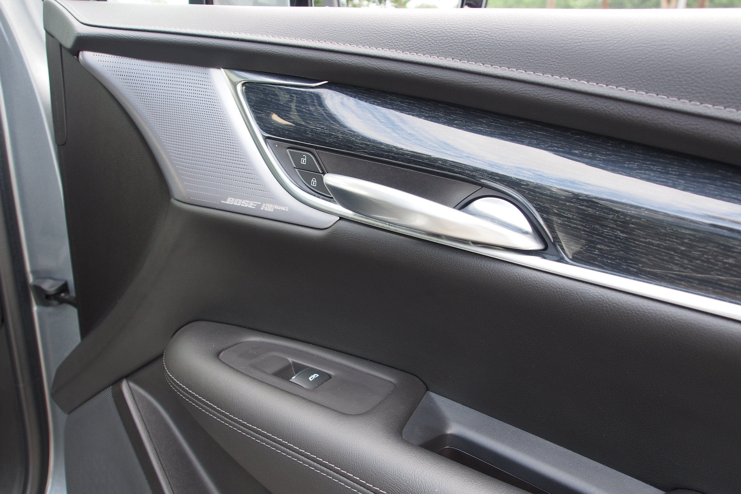 2022 Cadillac XT5 FWD Premium Luxury