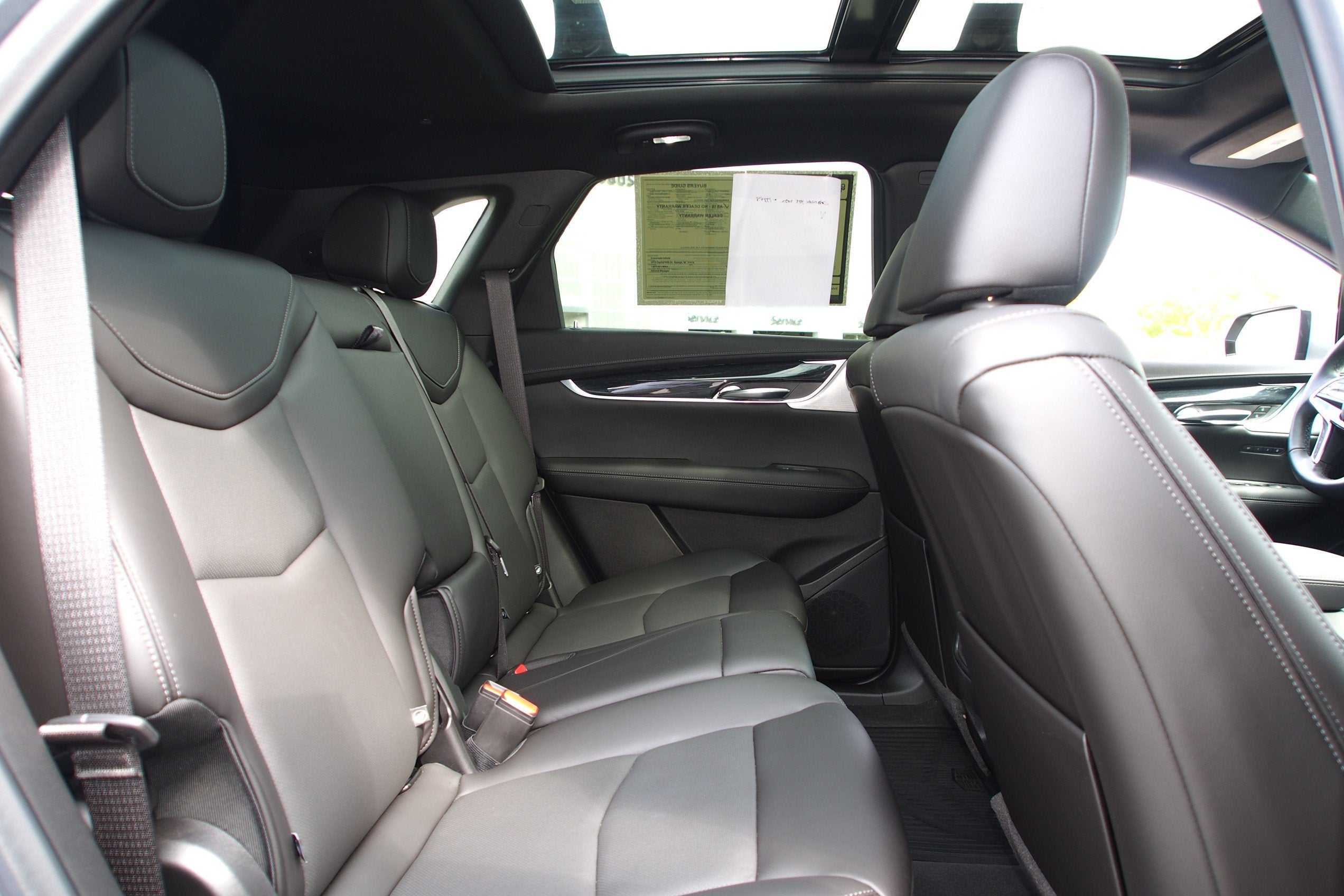 2022 Cadillac XT5 FWD Premium Luxury