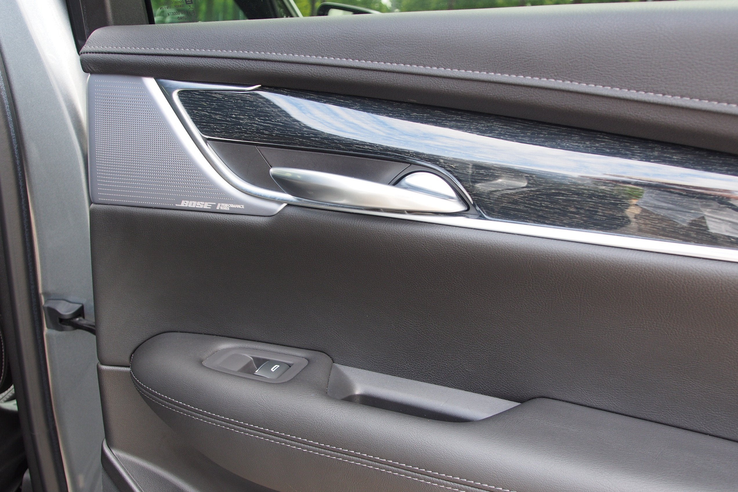 2022 Cadillac XT5 FWD Premium Luxury