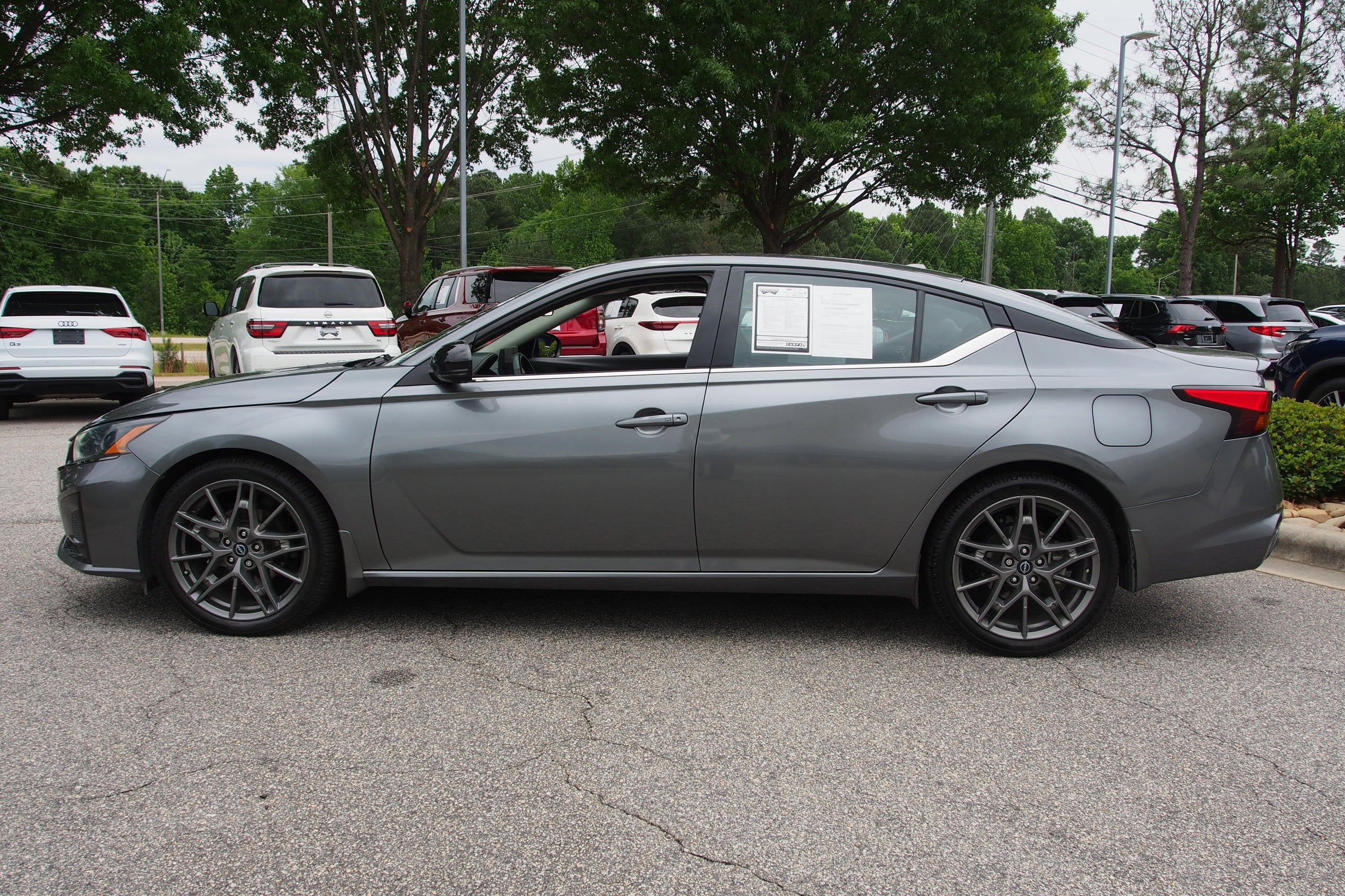 2023 Nissan Altima 2.0 SR