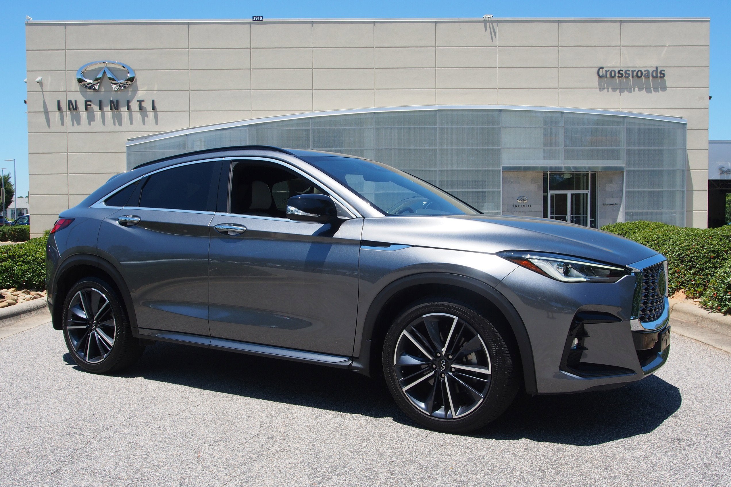 2025 INFINITI QX55 LUXE