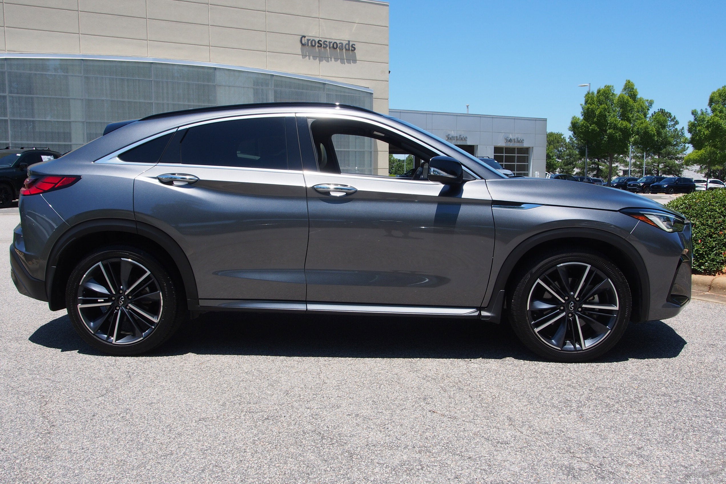 2025 INFINITI QX55 LUXE