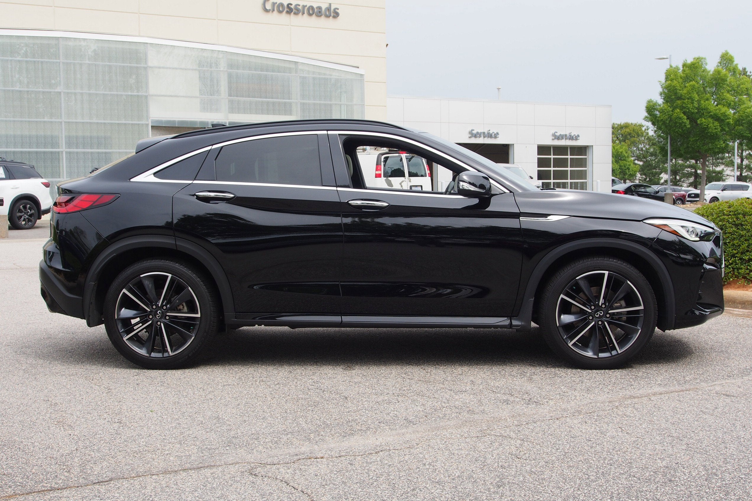 2023 INFINITI QX55 ESSENTIAL