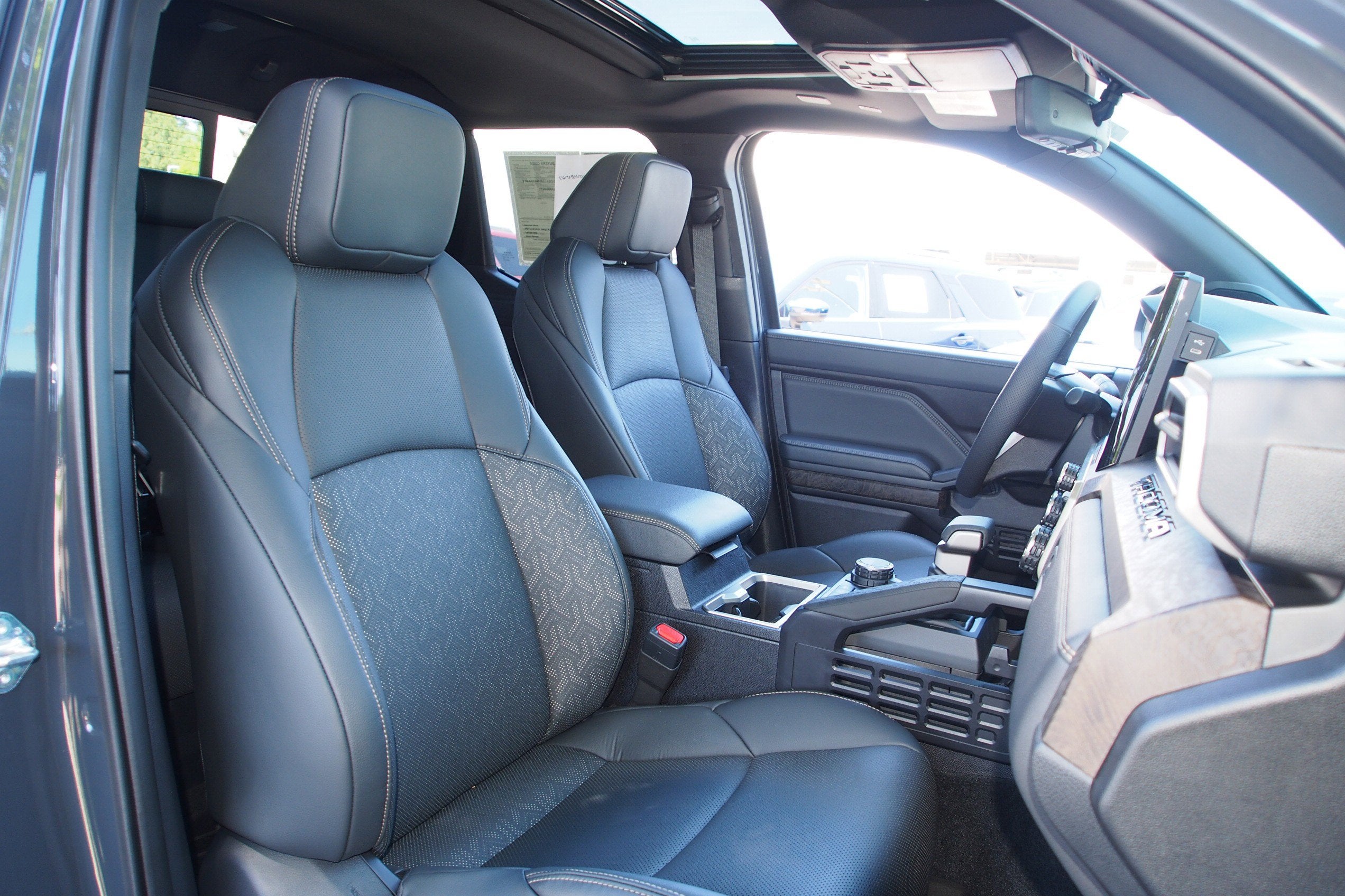 2025 Toyota Tacoma 4WD Limited Hybrid