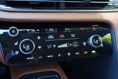 2025 INFINITI QX60 SENSORY