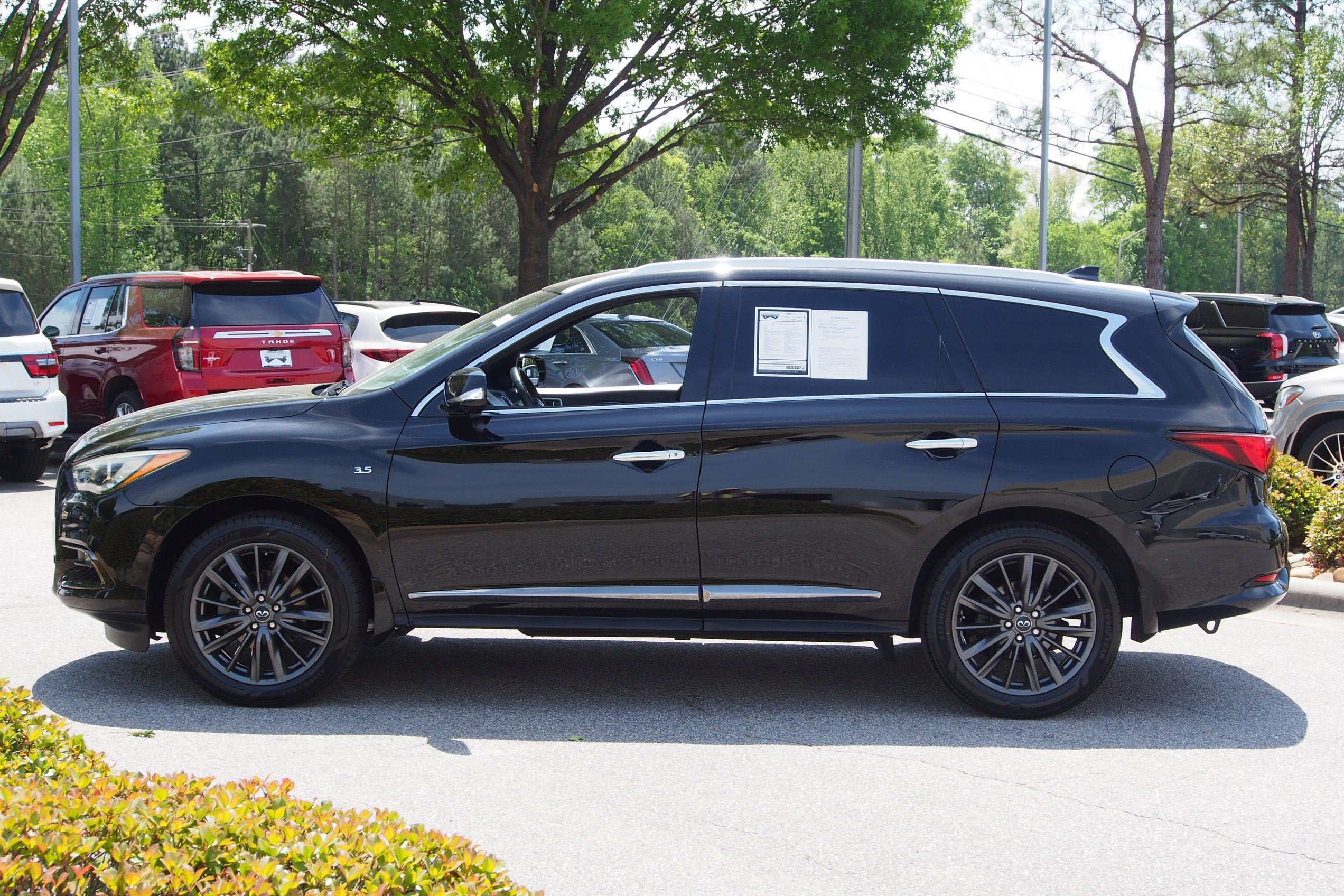 2020 INFINITI QX60 LUXE