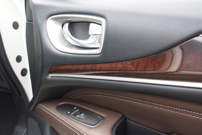 2019 INFINITI QX60 LUXE