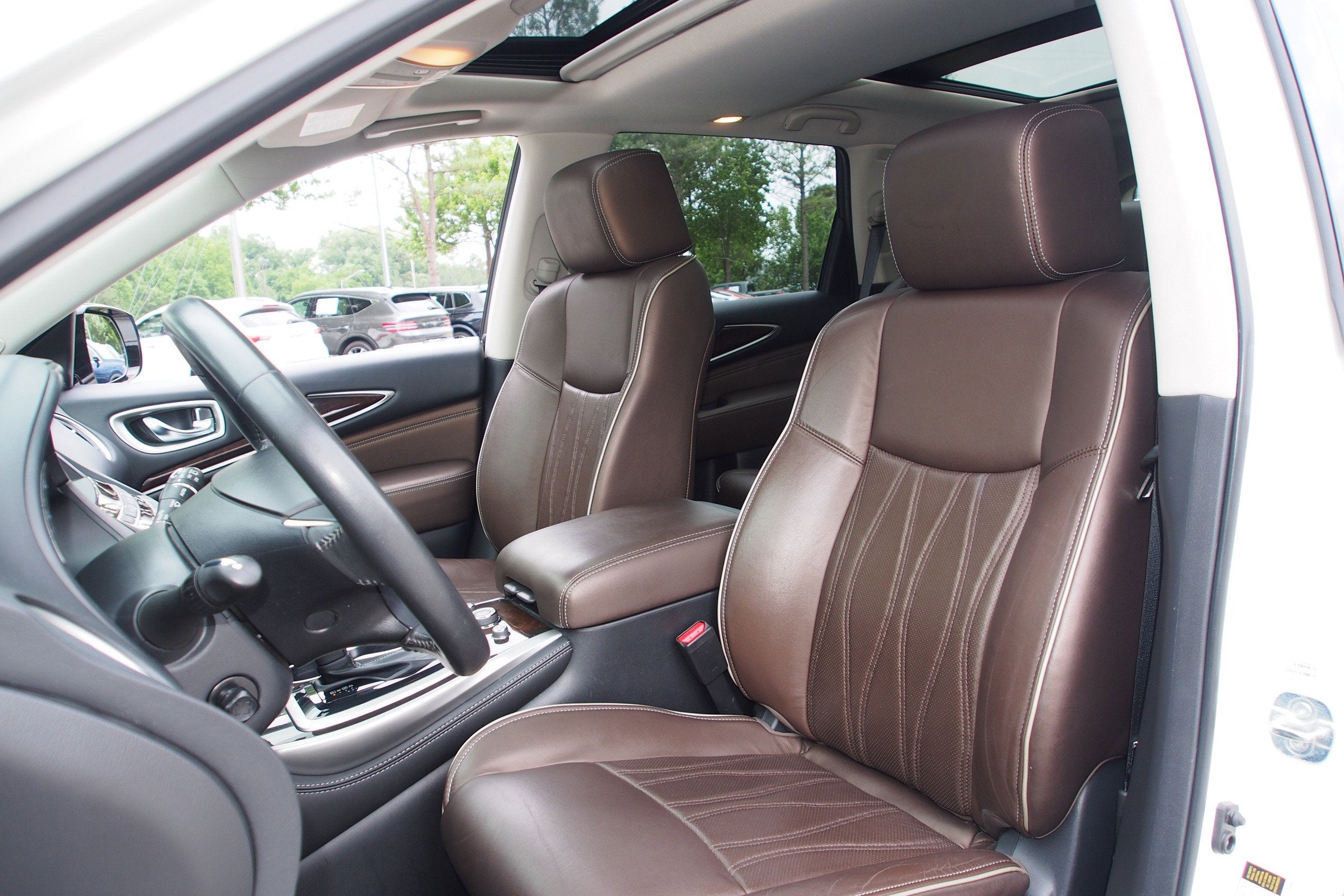 2019 INFINITI QX60 LUXE