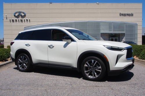 2023 INFINITI QX60 LUXE