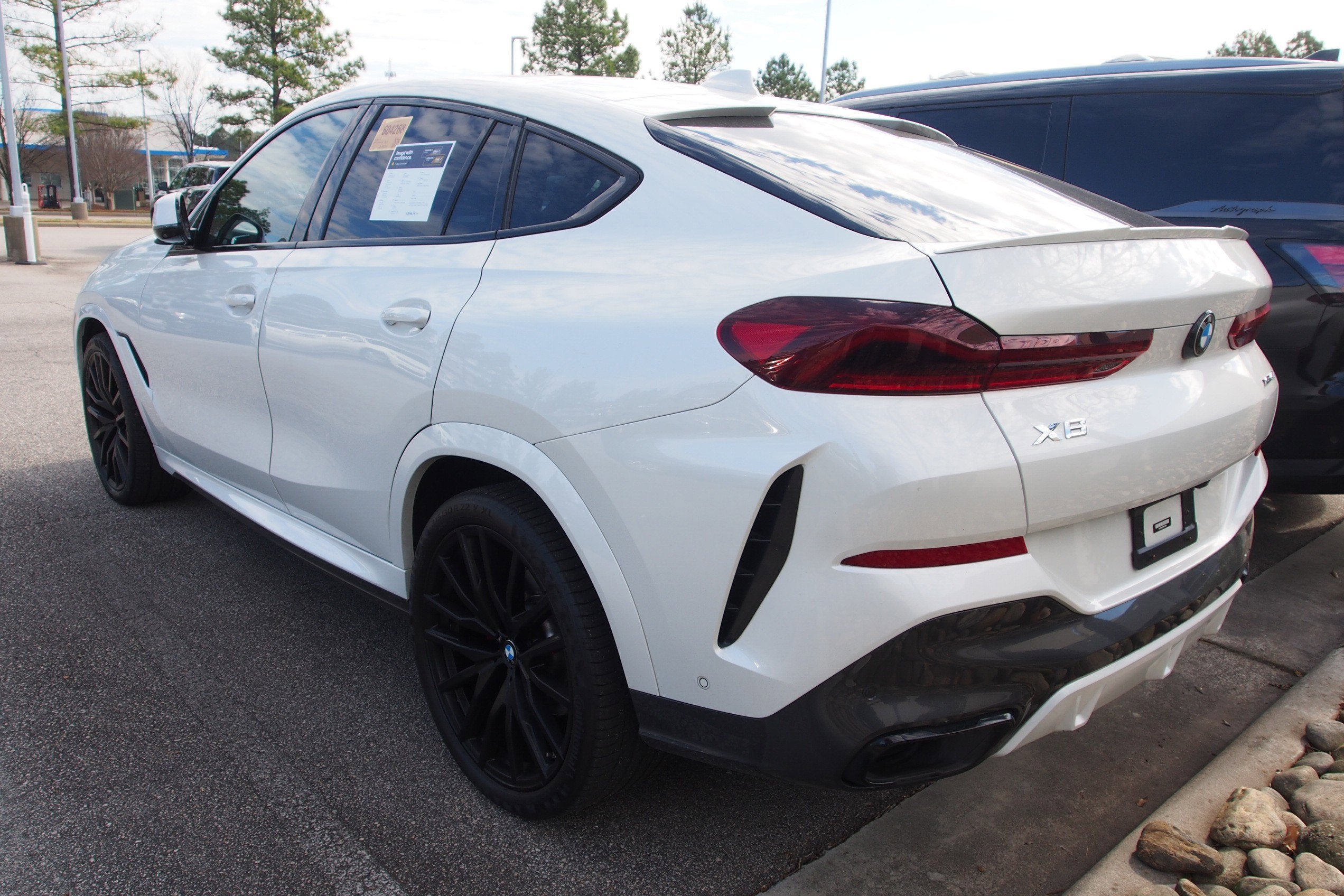 2022 BMW X6 xDrive40i