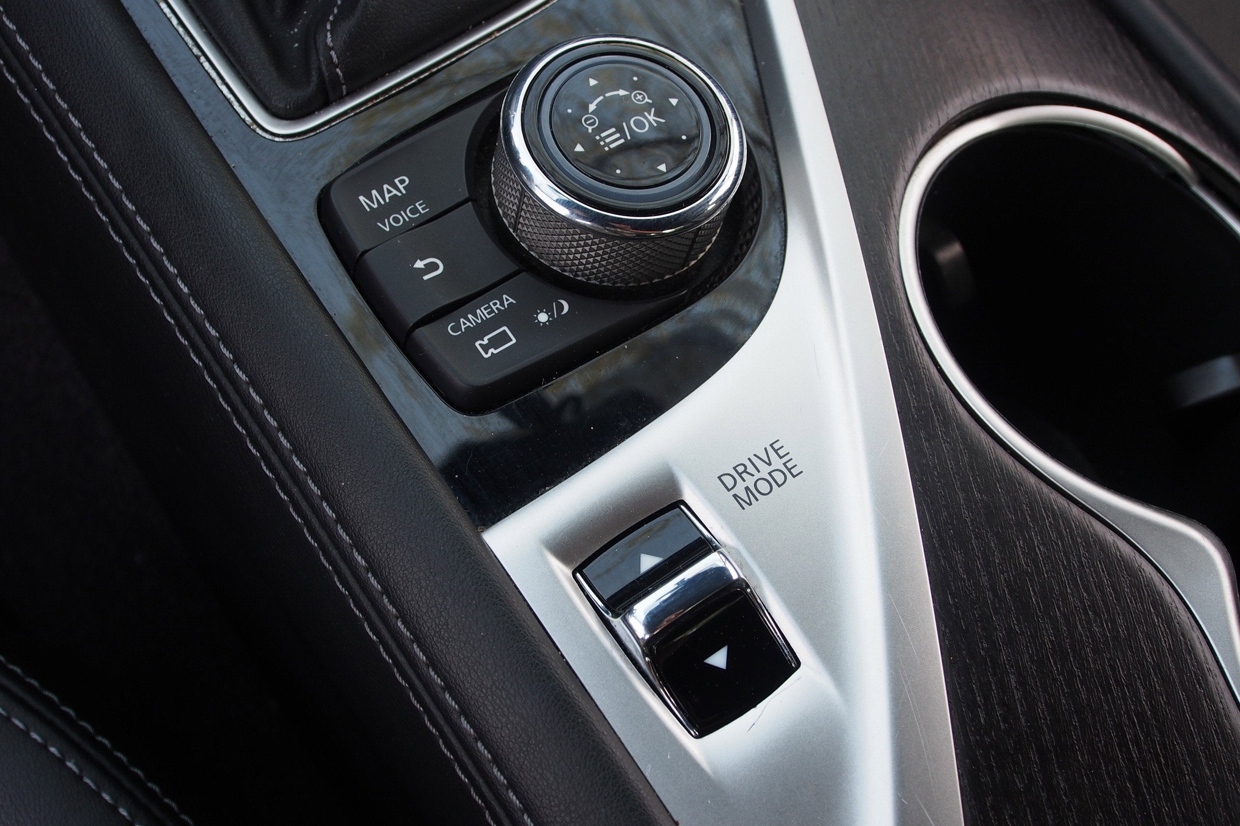 2023 INFINITI Q50 SENSORY