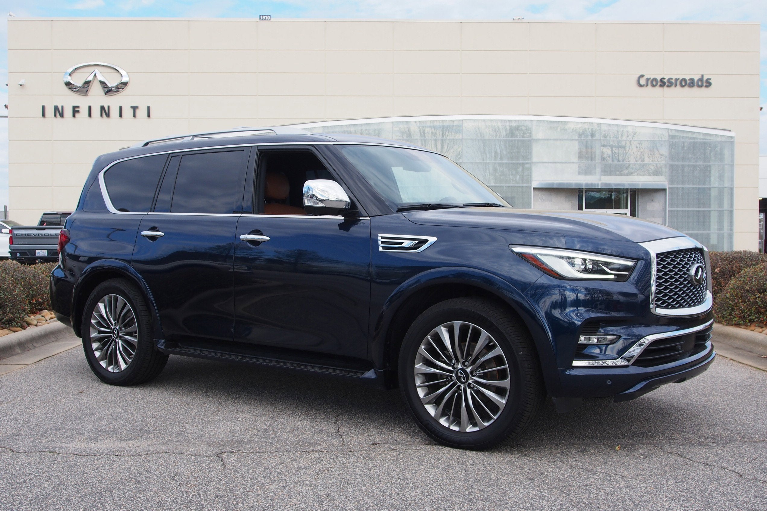 2021 INFINITI QX80 SENSORY